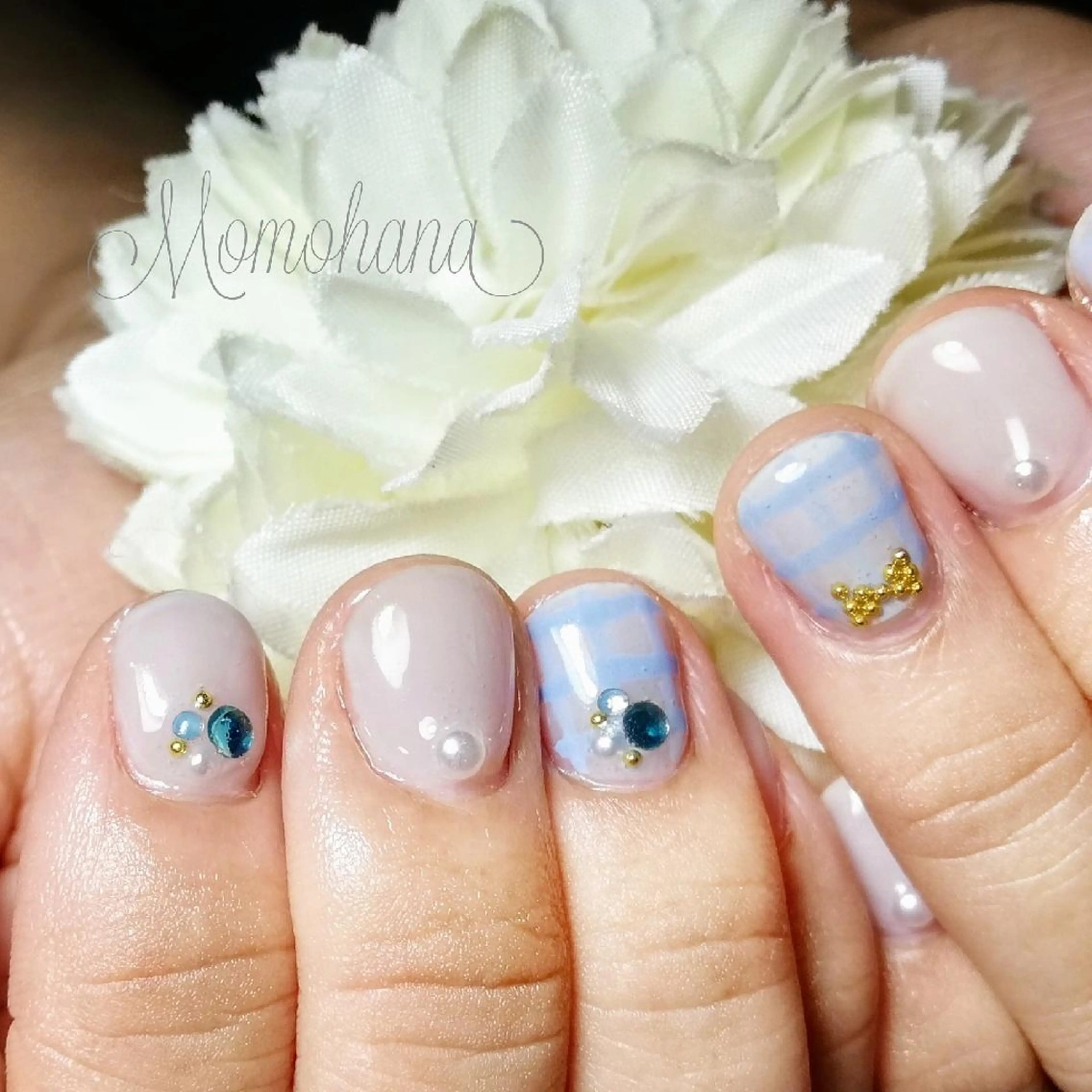 ネイル momohana  のネイルデザイン