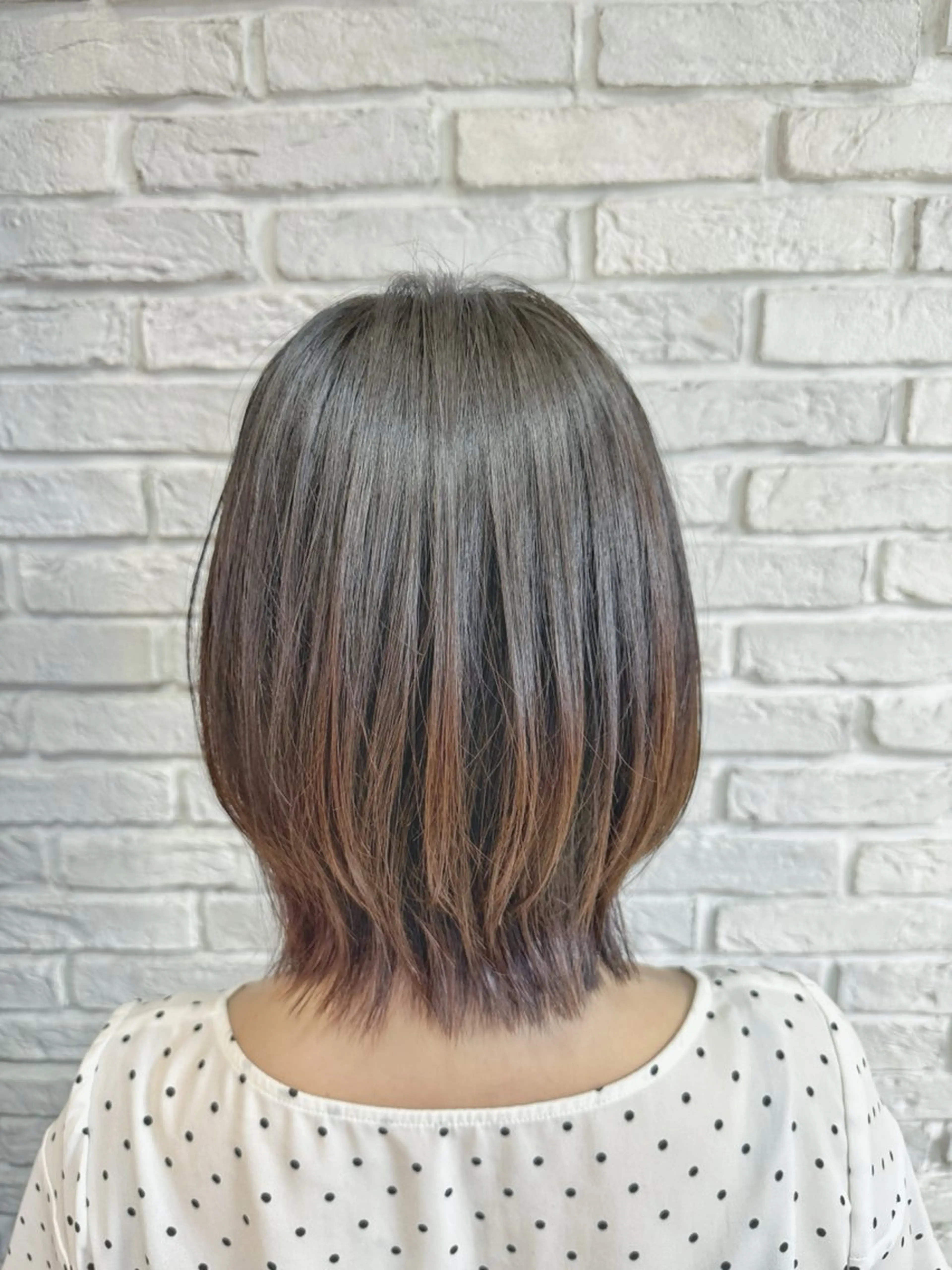 ミディアム カット ヘアカラー 髪質改善/レイヤー/ 小顔/デザインのヘアスタイル