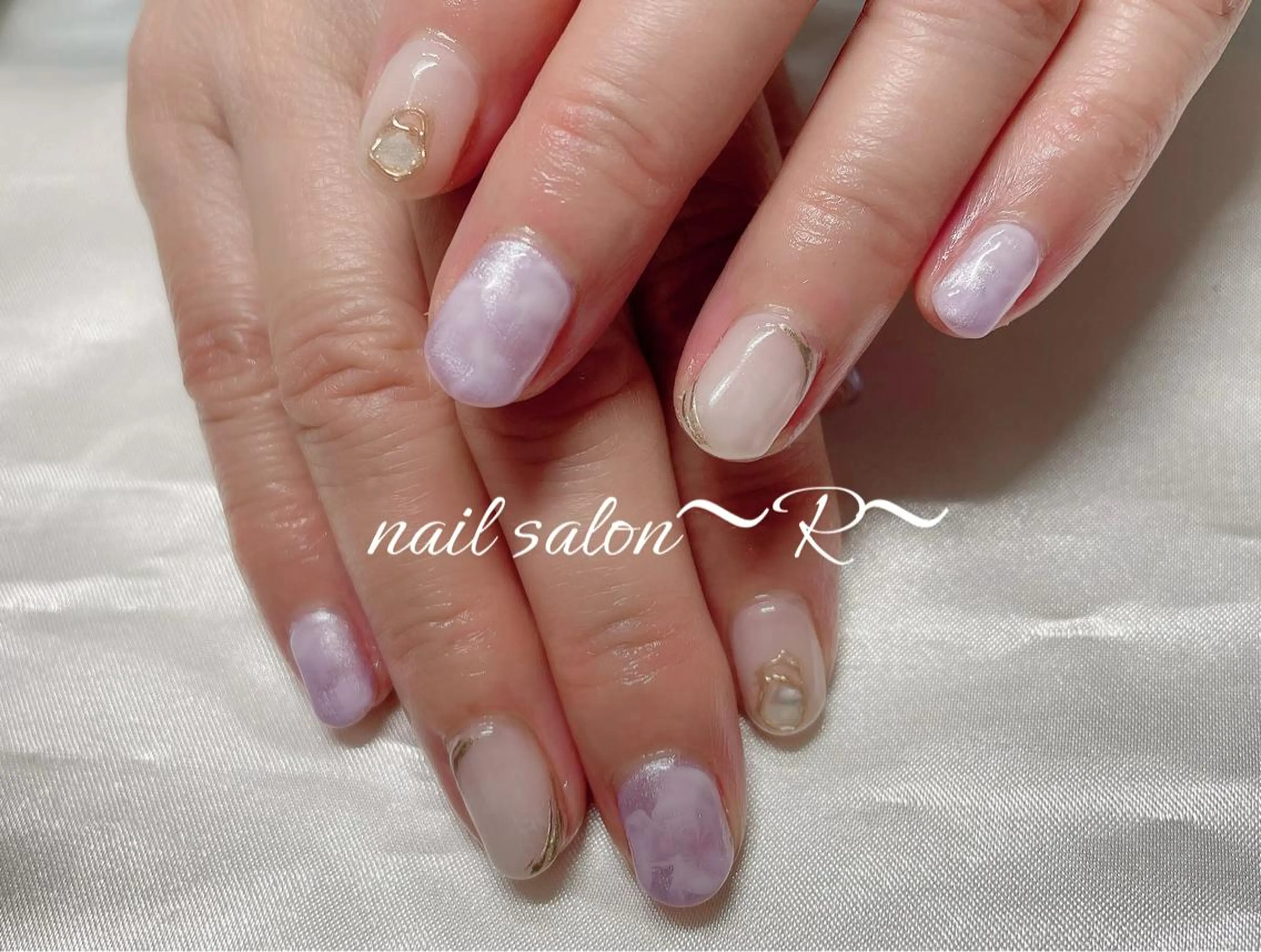 ネイル ハンドネイル 〜 R〜 プライベートサロンのネイルデザイン