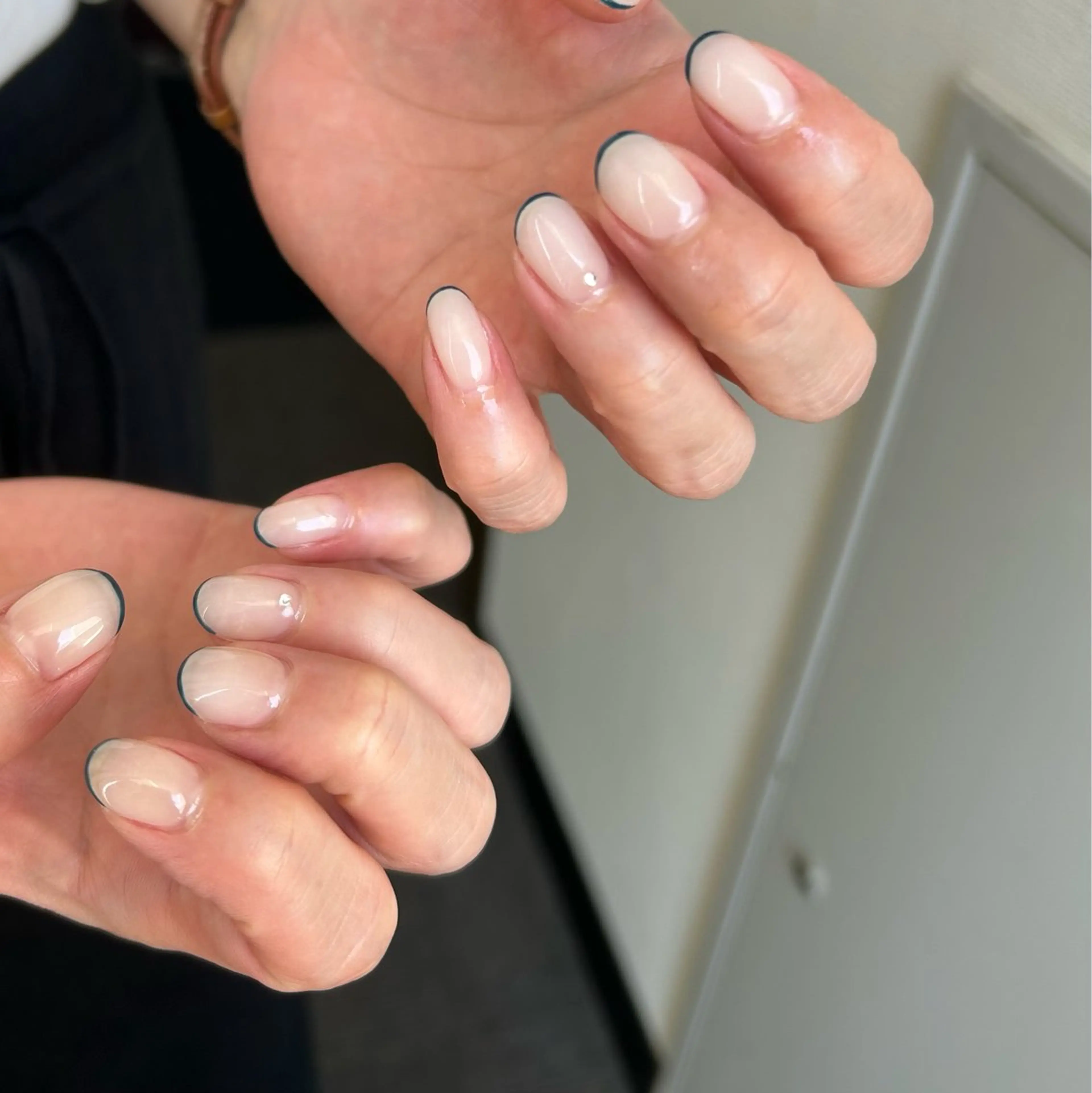 ネイル nail atelier hiton所属・nailist 朱音のネイルデザイン