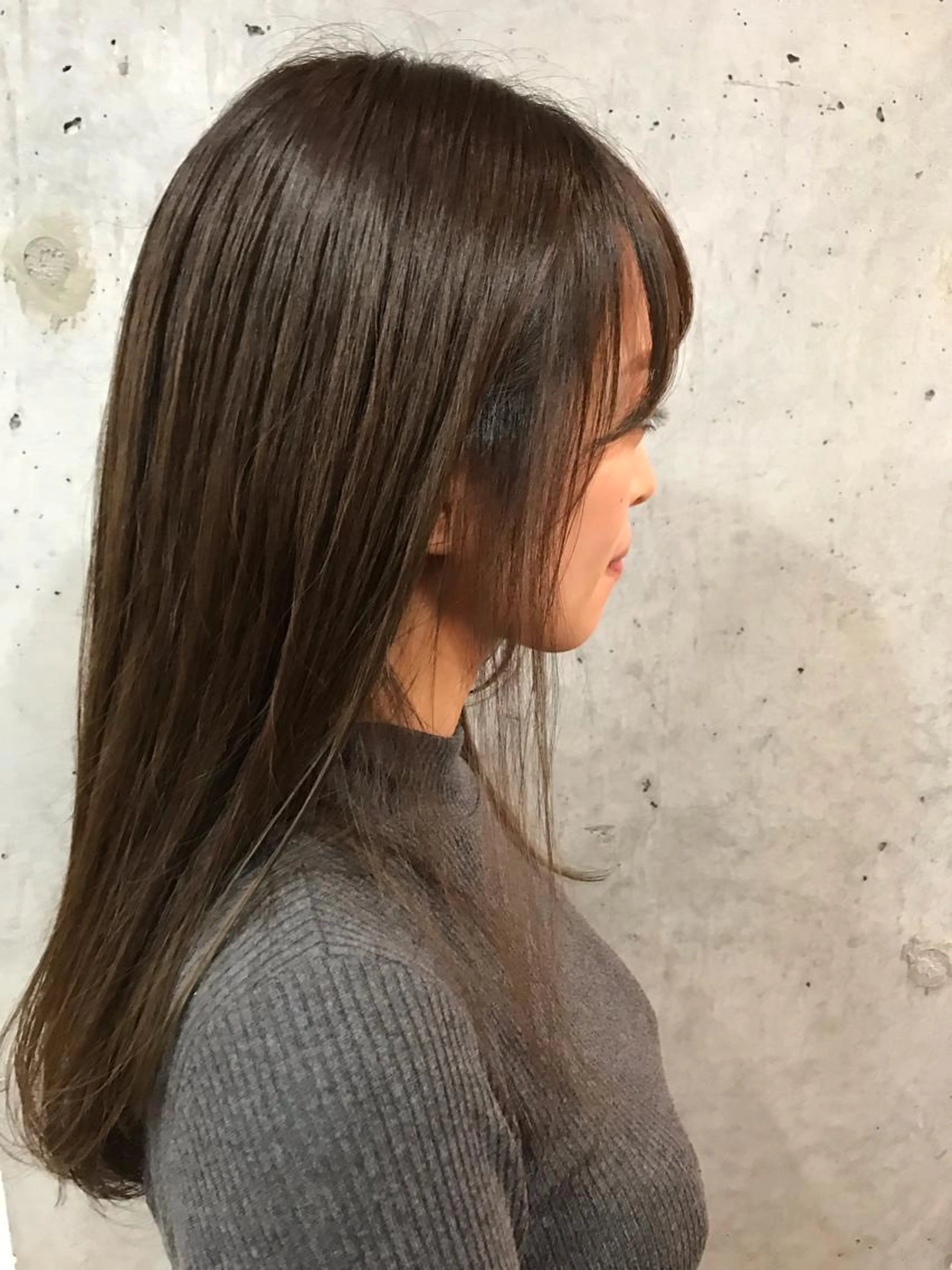 🔥30%OFF🔥カット+酸性ストレート+うる艶フローディアトリートメント🫧の写真