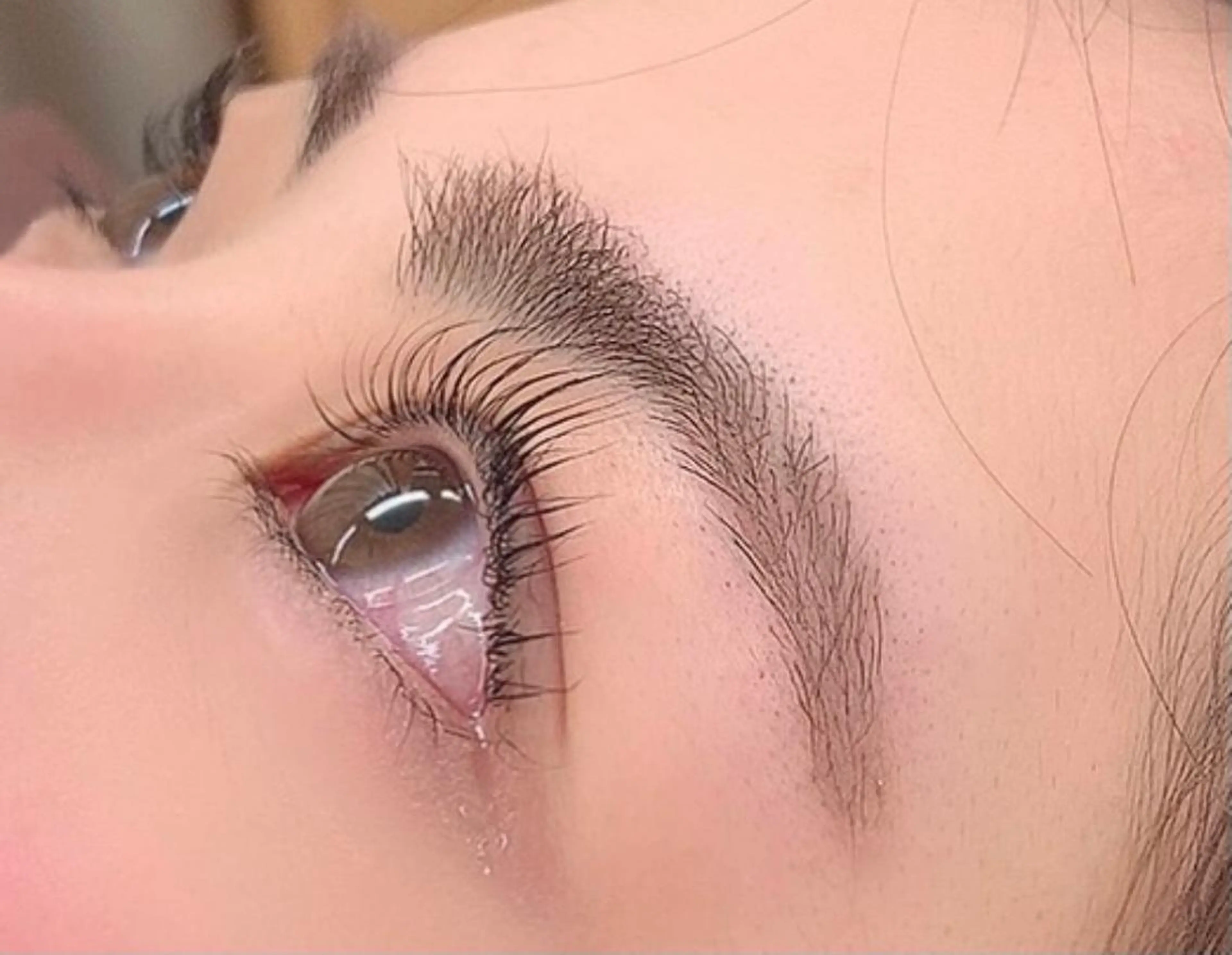 マツエク・マツパ Happiness ビューティーサロンの眉毛・アイブロウイメージ