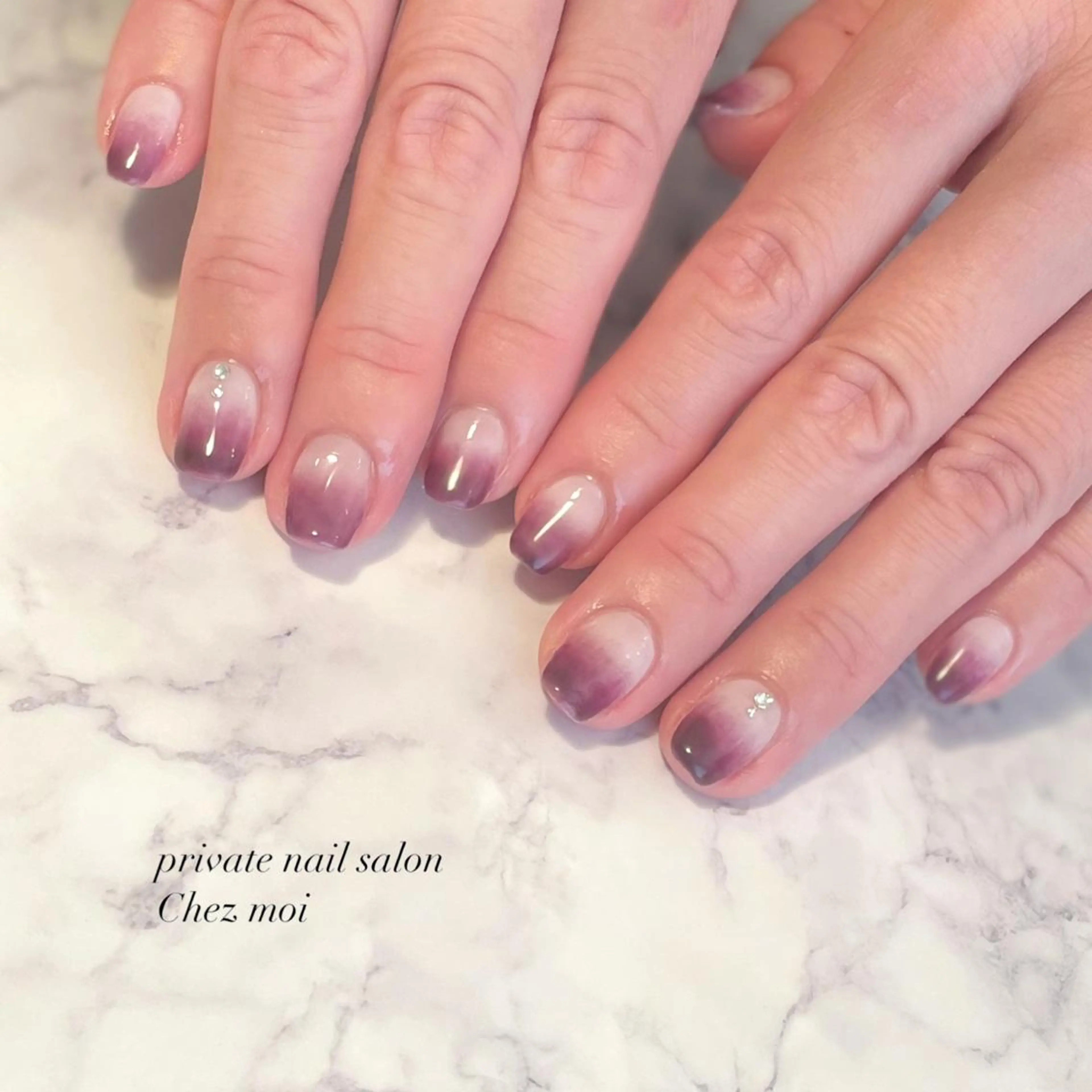 ネイル グラデーション KOMINE TOMOKOのネイルデザイン