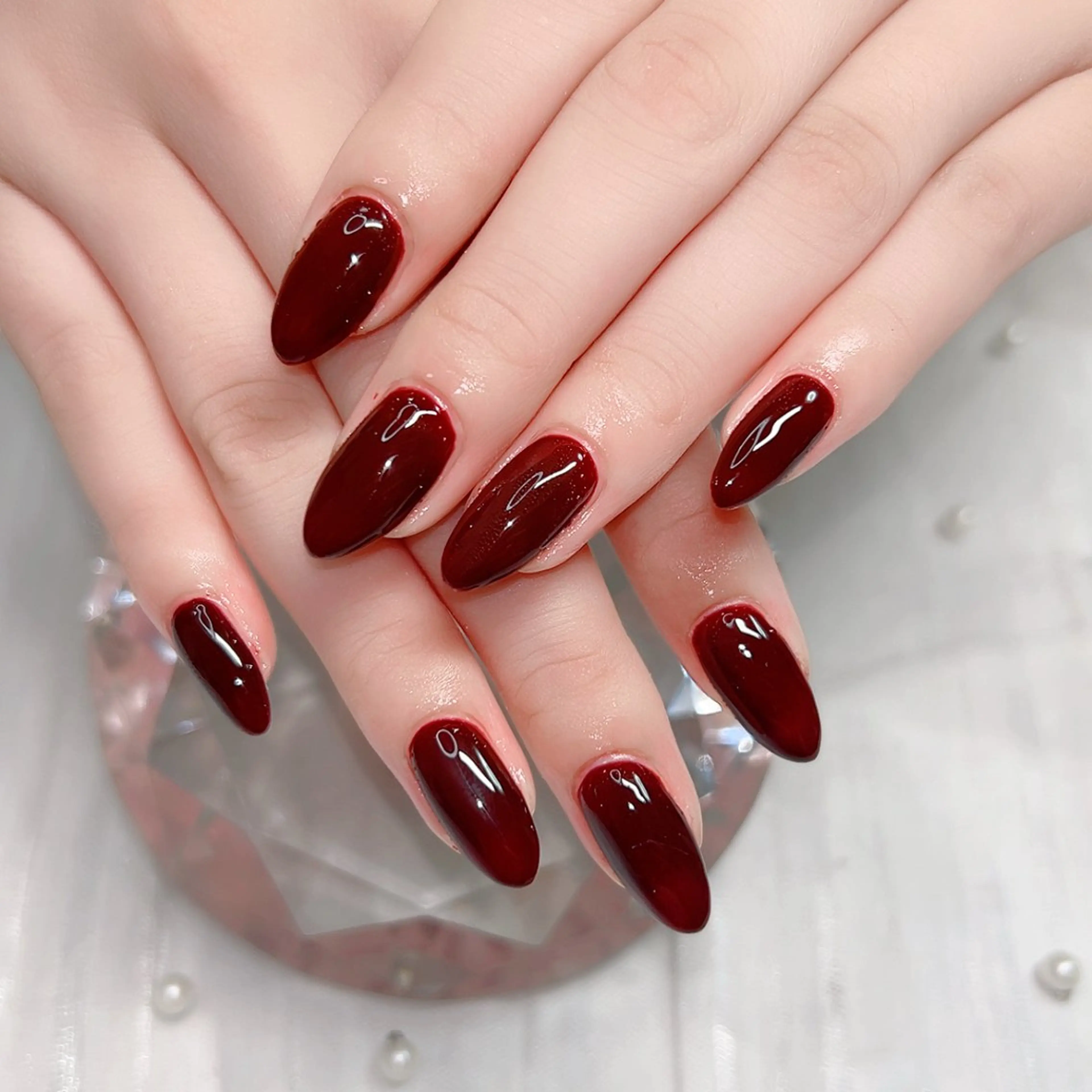 ネイル オーロラネイル ミラーネイル オフィスネイル ワンカラーネイル シンプルネイル ハンドネイル Cute Tips nailのネイルデザイン