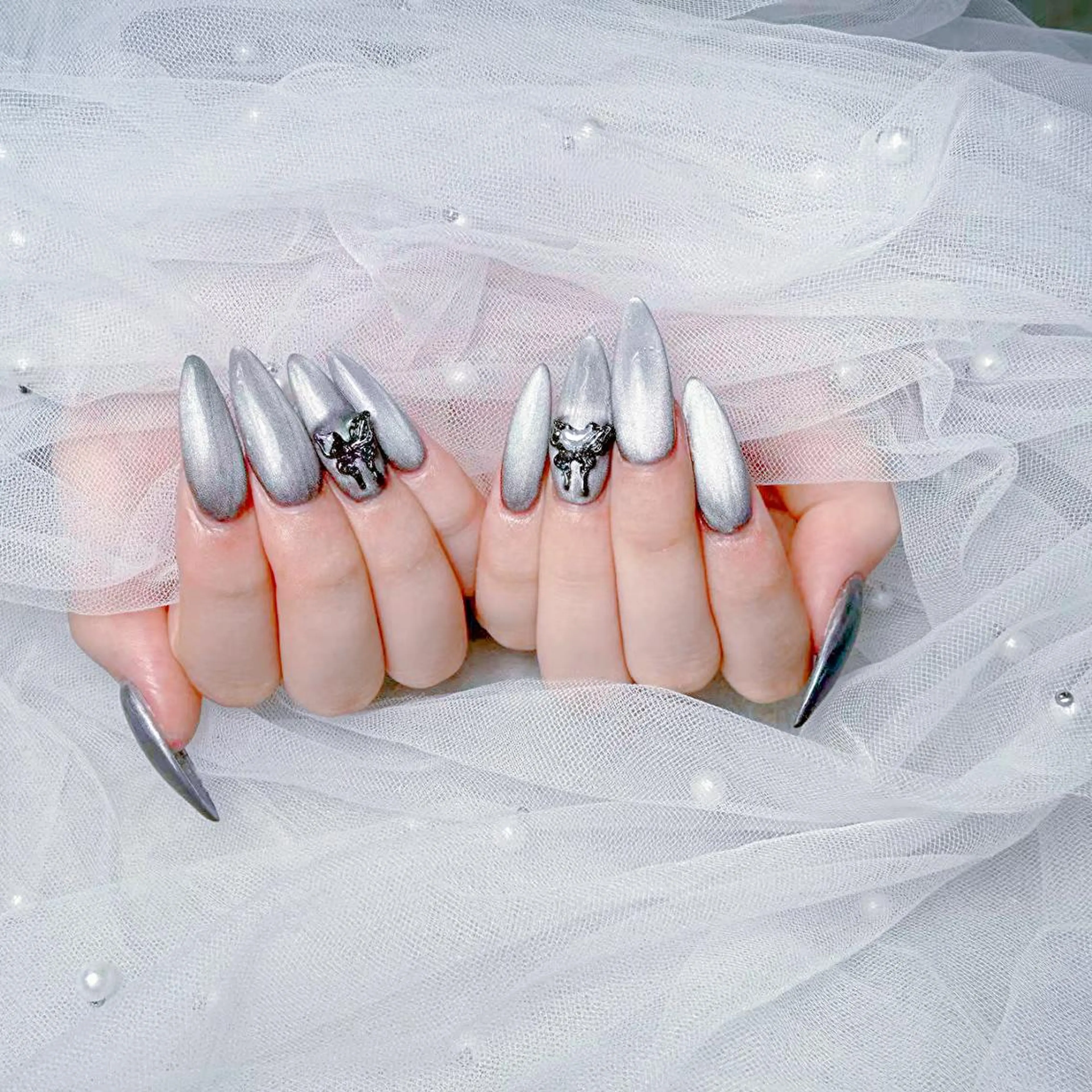 ネイル ハンドネイル Yu Li ネイルのネイルデザイン