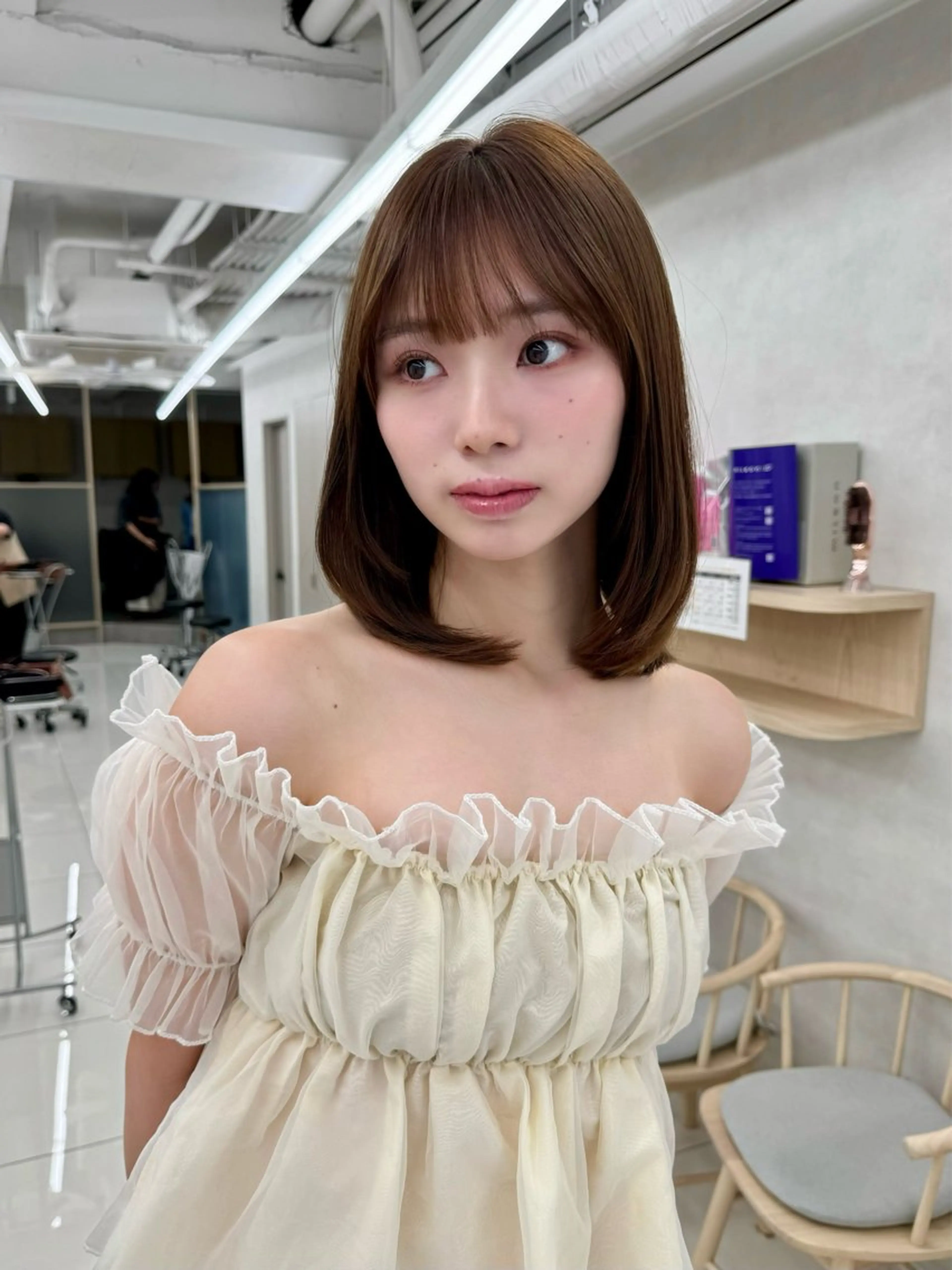 セミロング レイヤー/韓国/ 顔周り/しんやのヘアスタイル