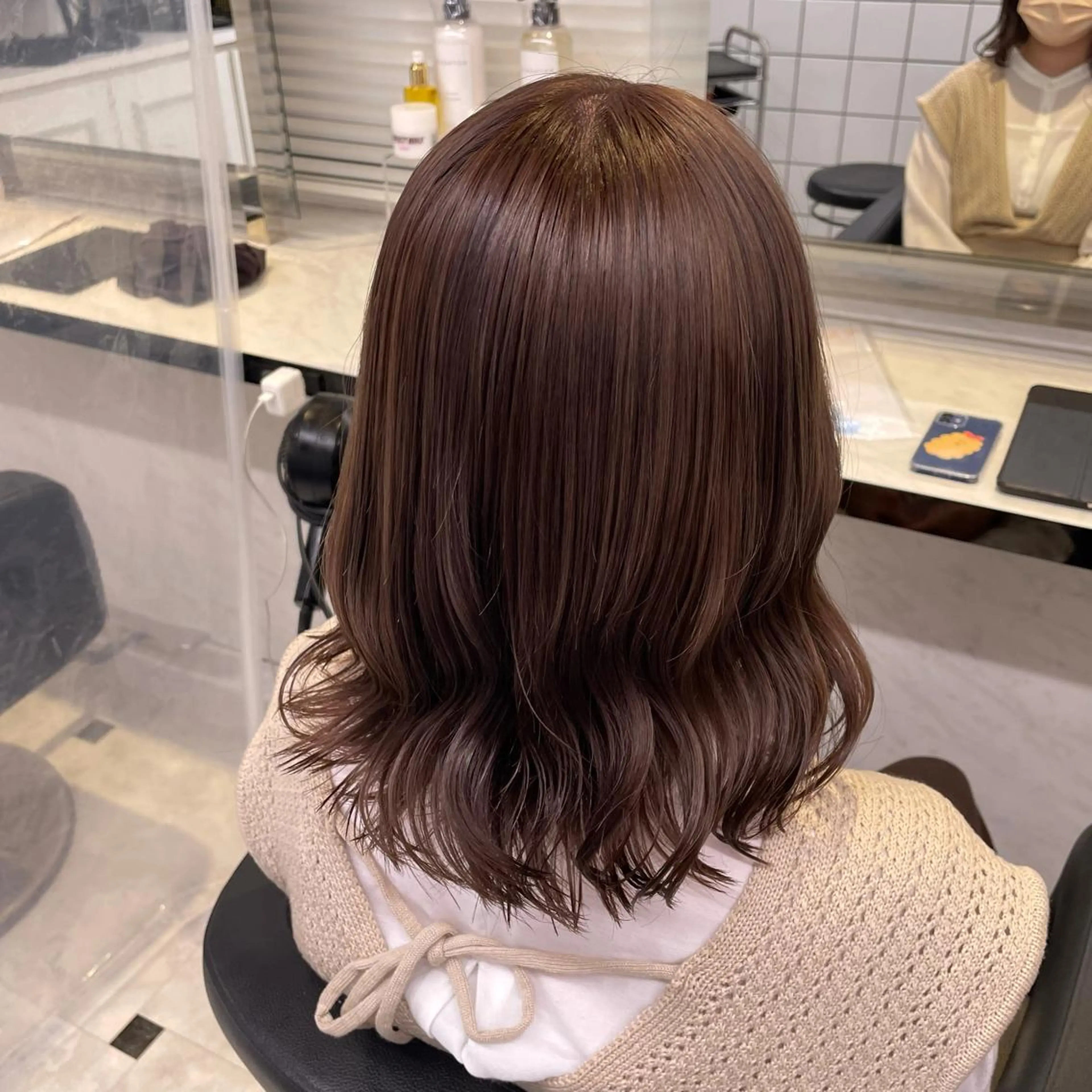セミロング カラー ヘアアレンジ ヘアカラー トリートメント ヘアセット ピンク・ベージュ🩰 カラー🫧とらのヘアスタイル