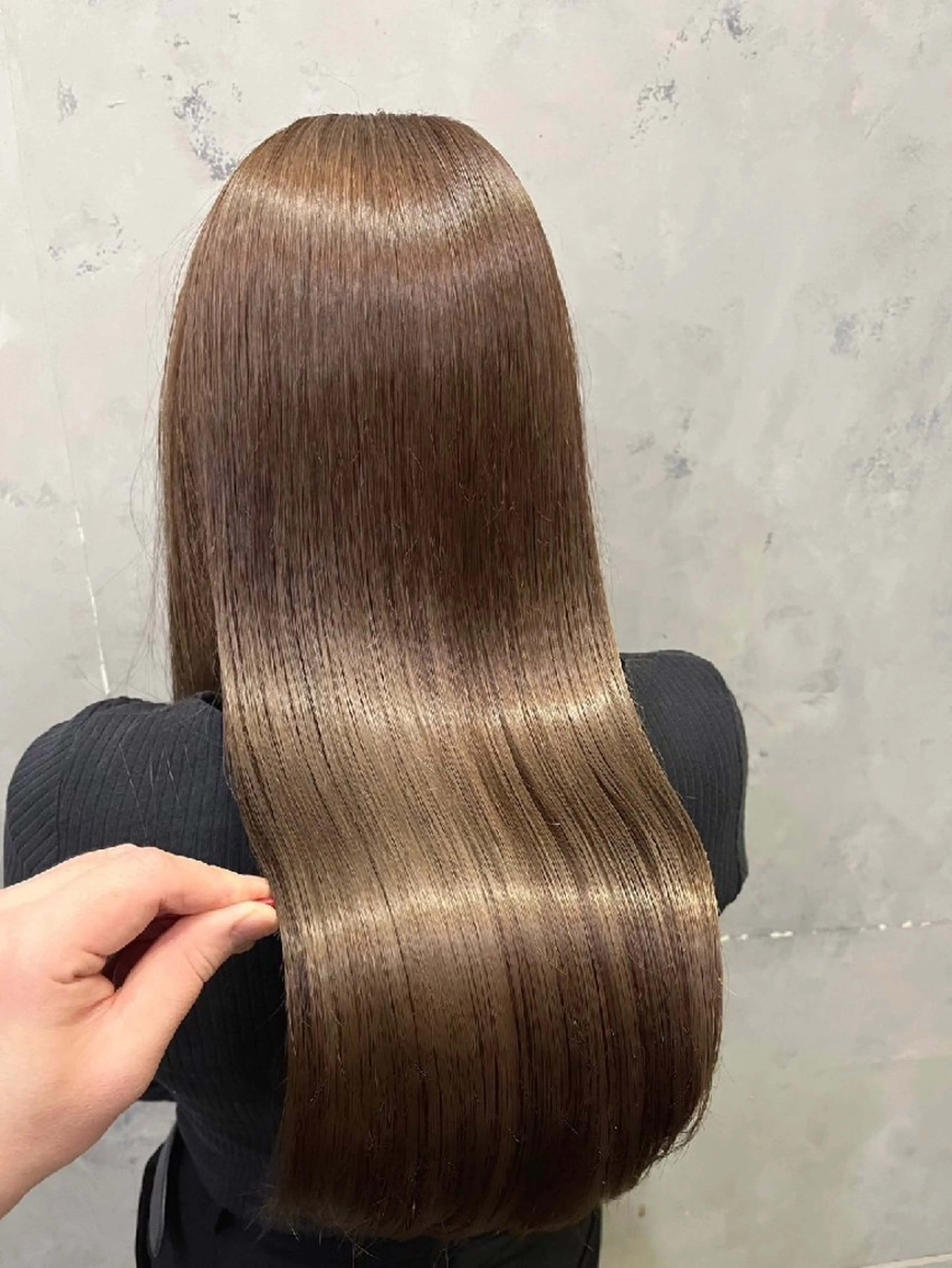 カラー ロング soen by HEADLIGHT 円山店所属・soen円山 榊󠄀原のヘアスタイル