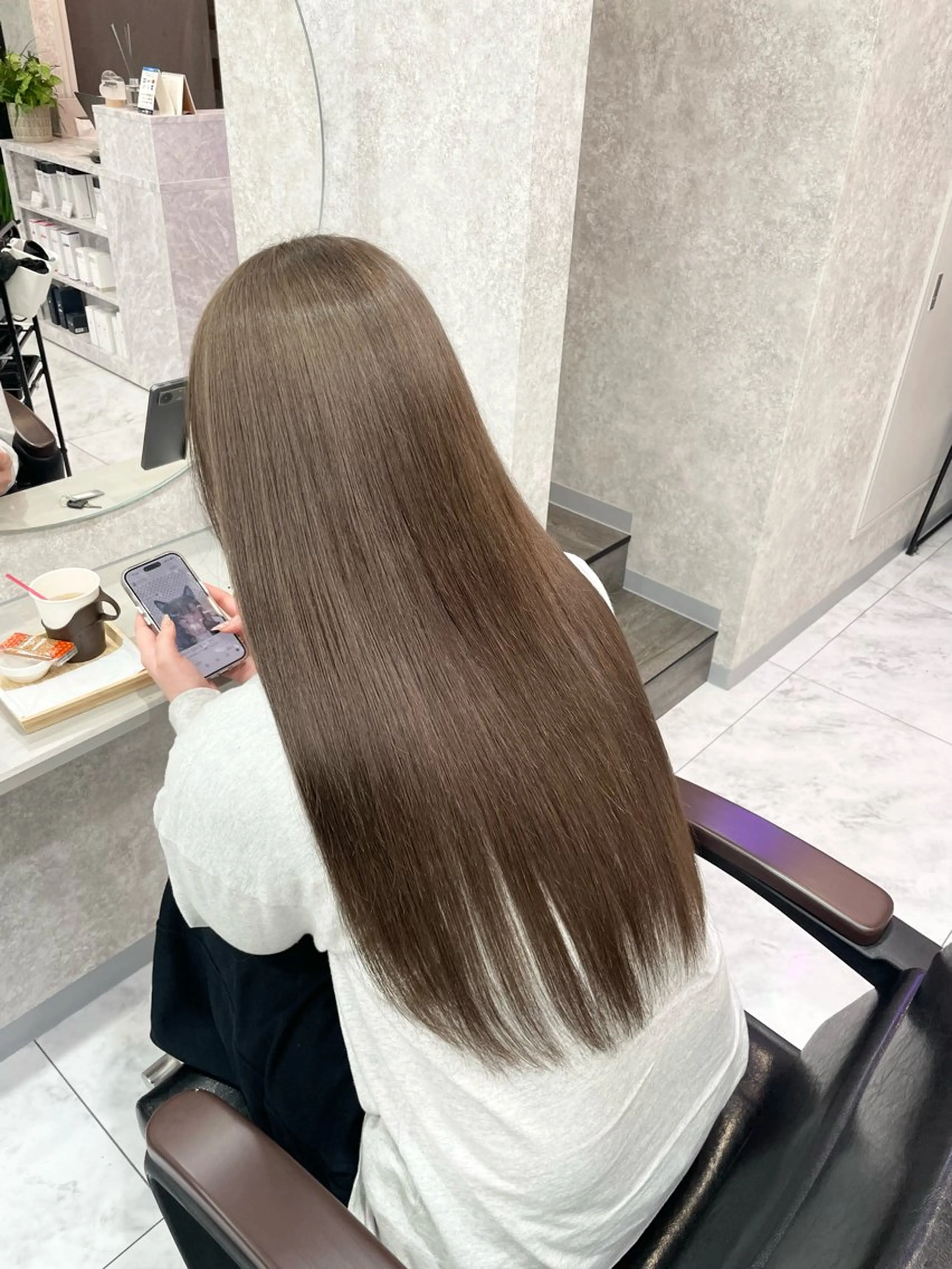 ロング 🦋ハイトーン🦋 石山 希理🦋のヘアスタイル