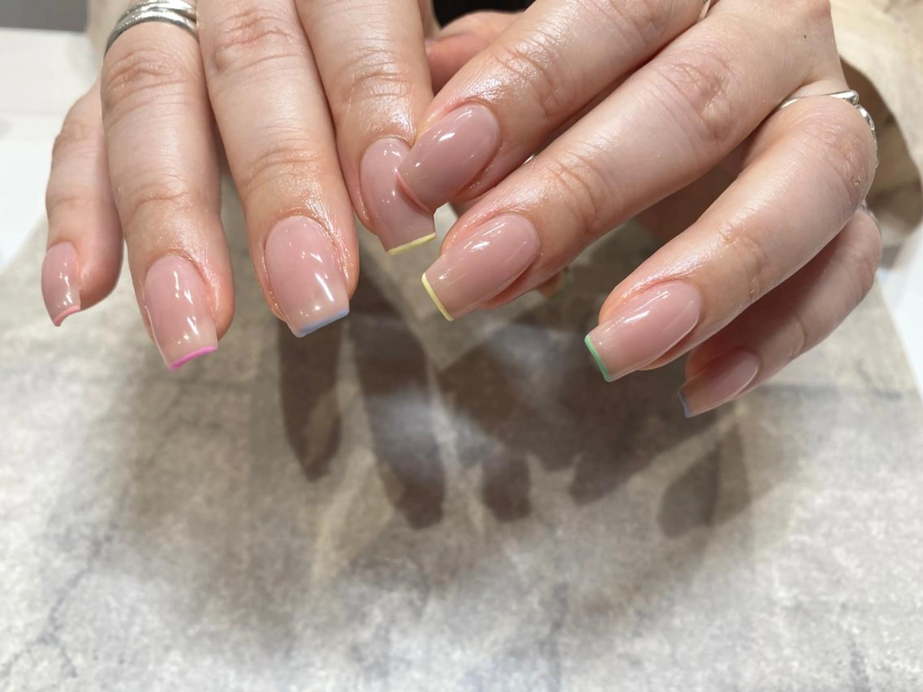 ネイル ハンドネイル NINEnami ニュアンスネイルのネイルデザイン