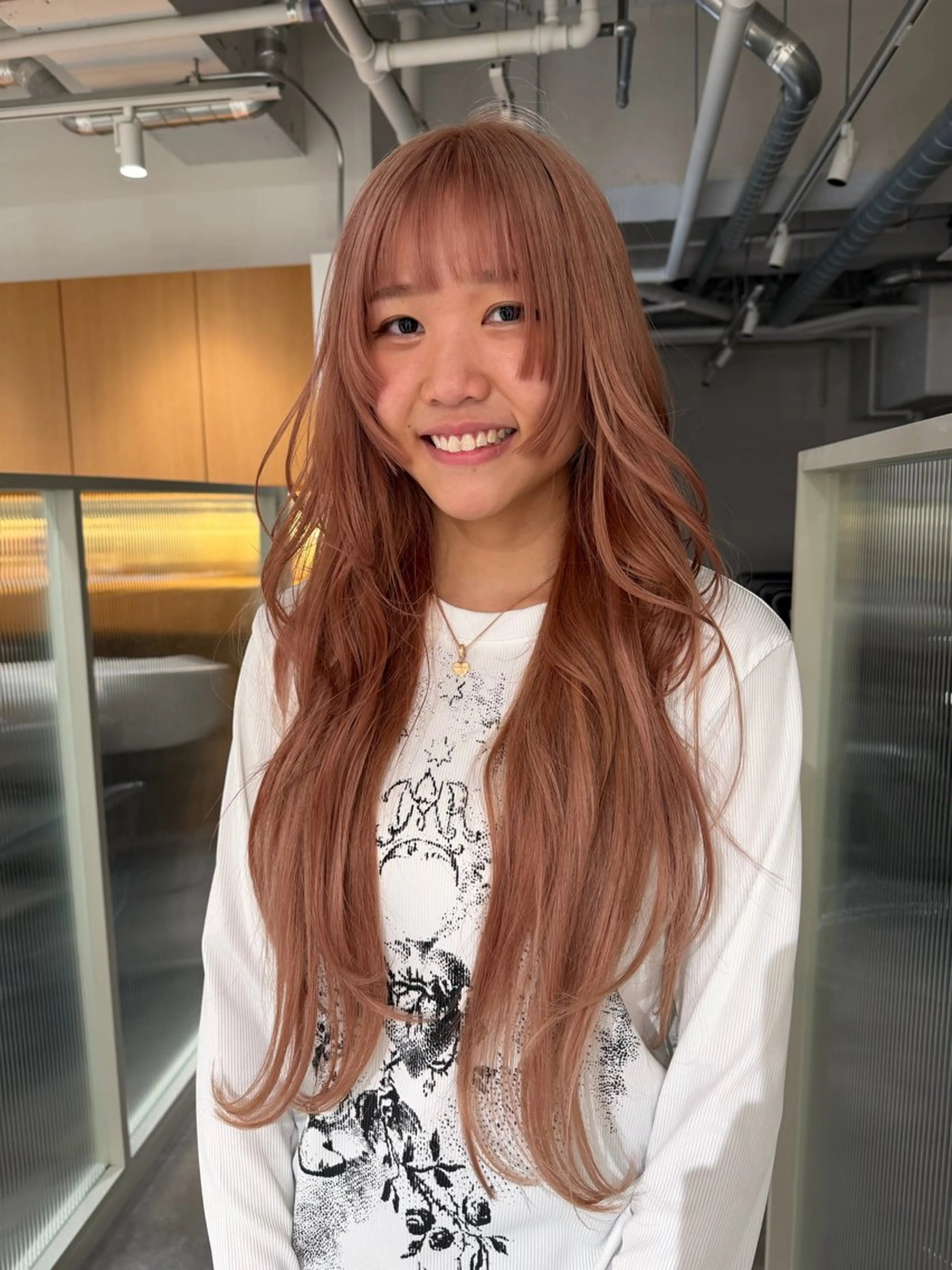 ロング カラー ハイトーンカラー ヘアカラー ショート/ボブ /綾華のヘアスタイル