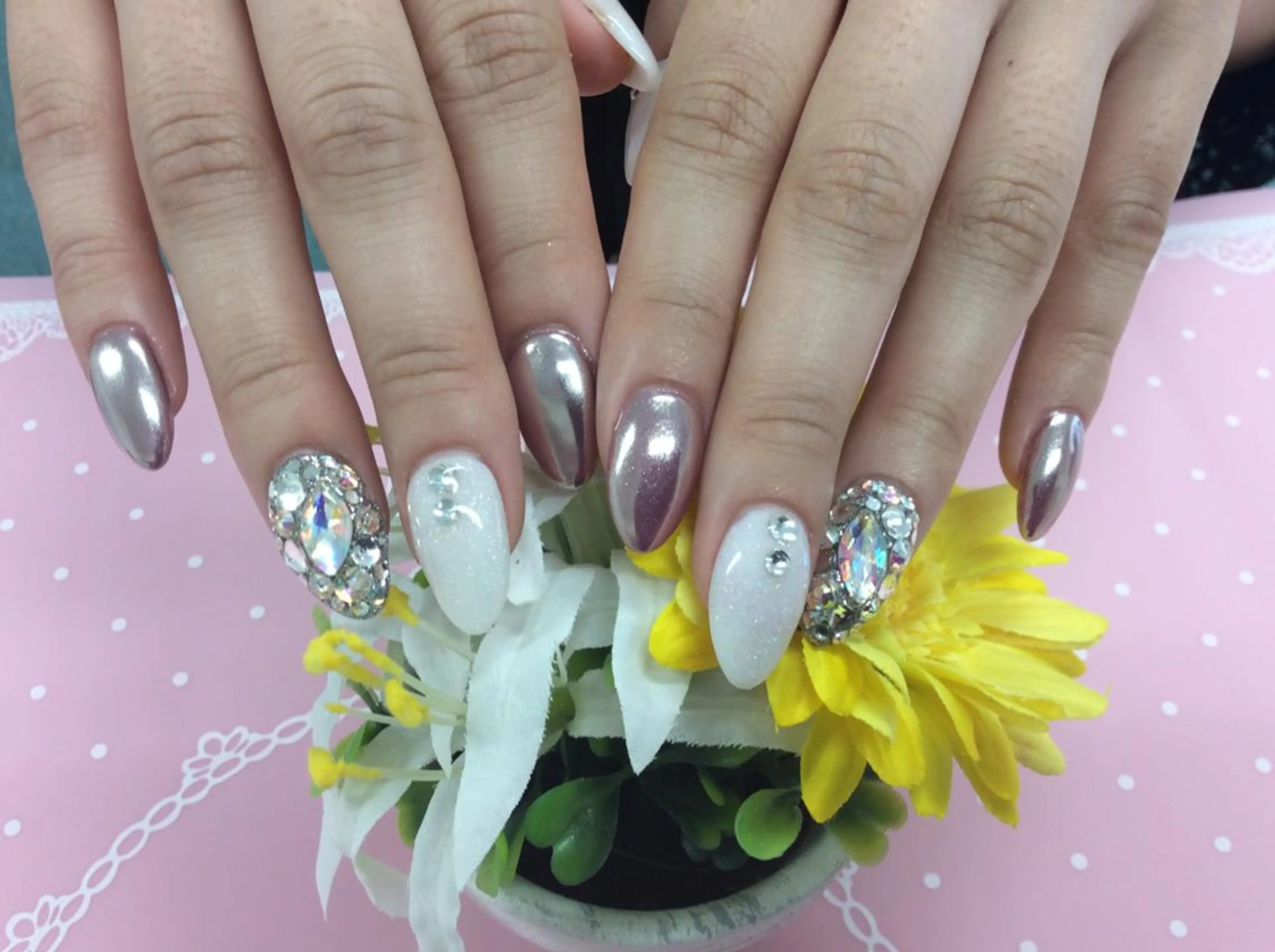 ネイル ユリシスネイル 担当近藤のネイルデザイン