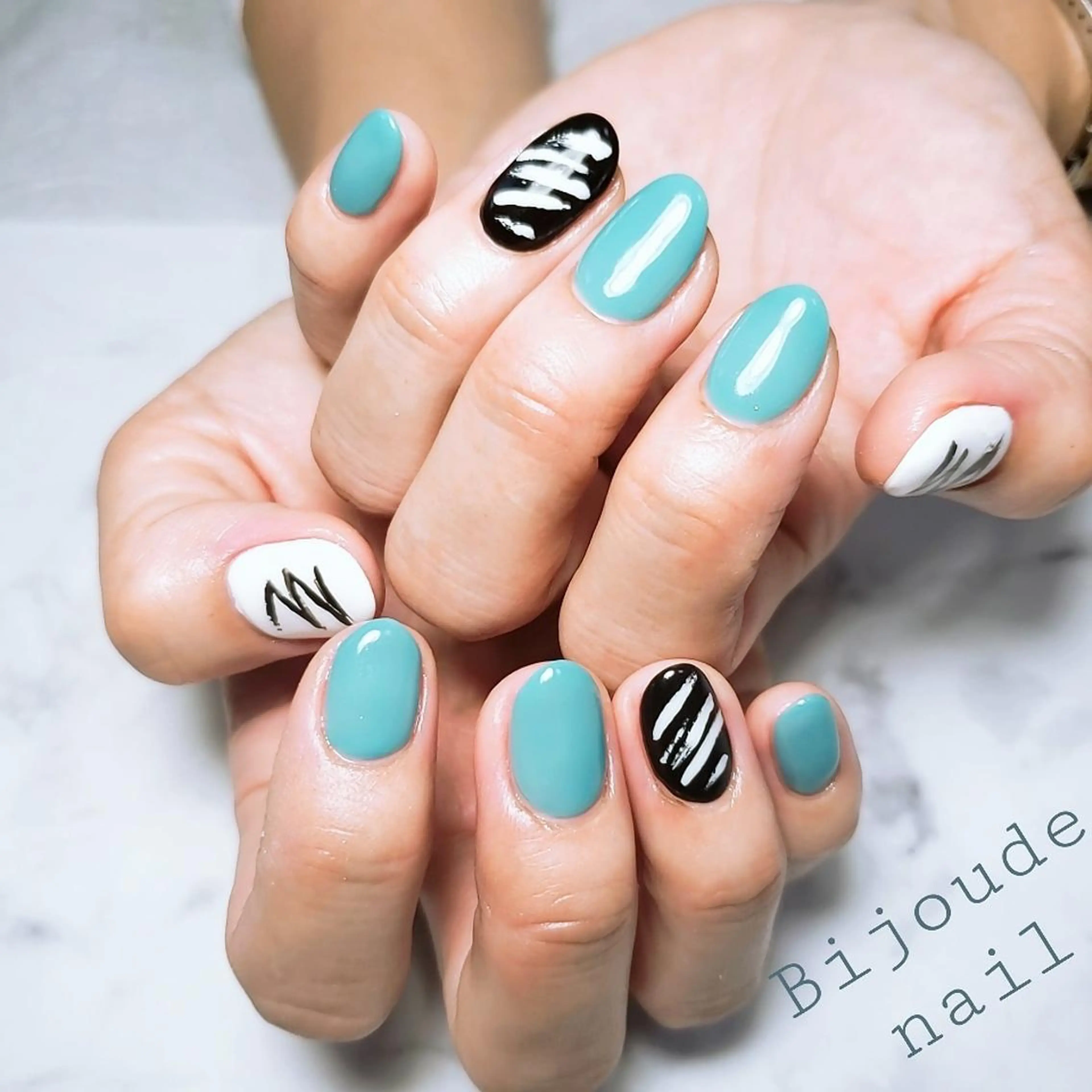 ネイル ビジュード ネイルのネイルデザイン