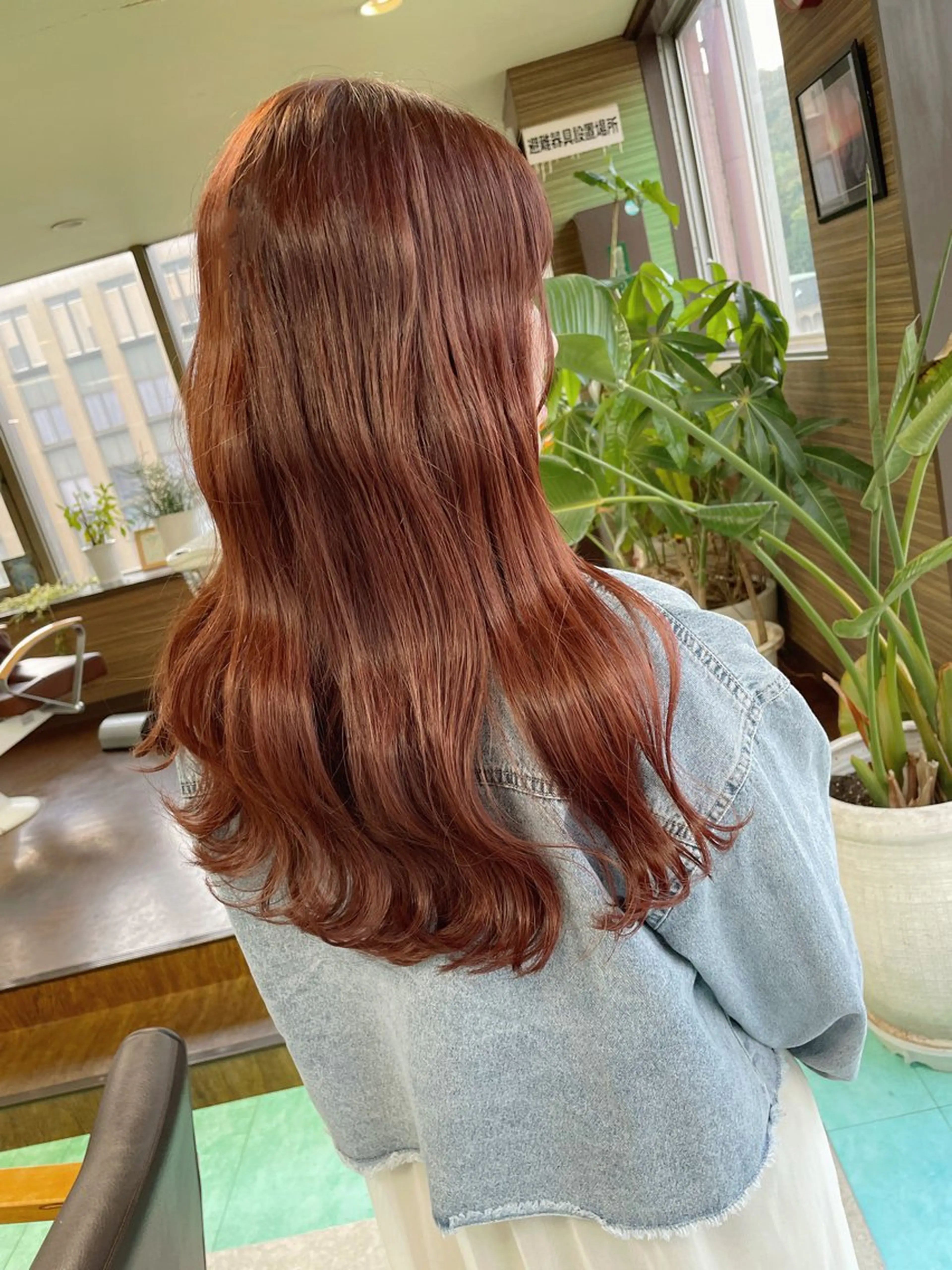 ロング カラー ブラウンカラー オレンジ オレンジブラウン カット ヘアカラー 土居 正季のヘアスタイル