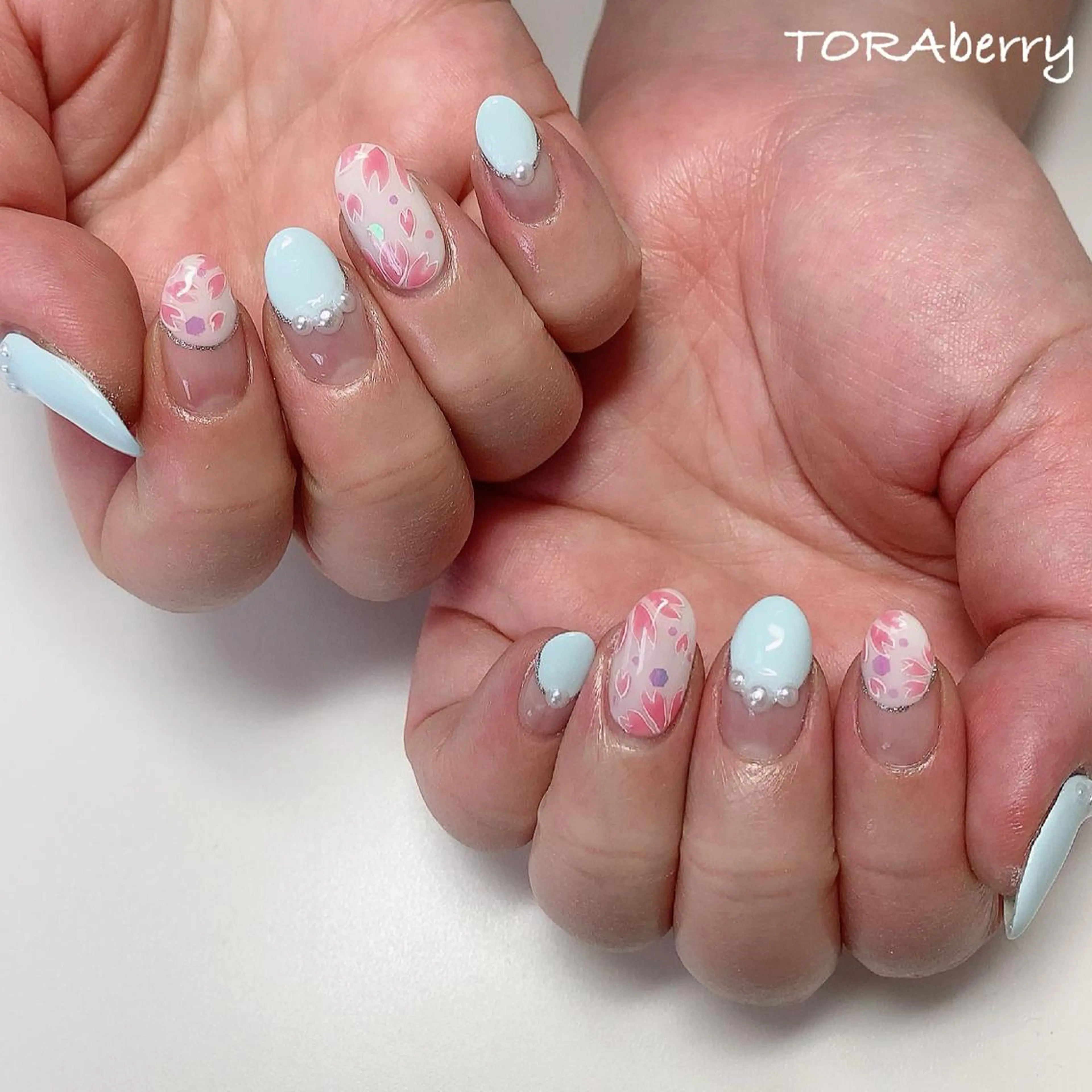 ネイル 桜ネイル ハンドネイル ネイリスト なつみのネイルデザイン