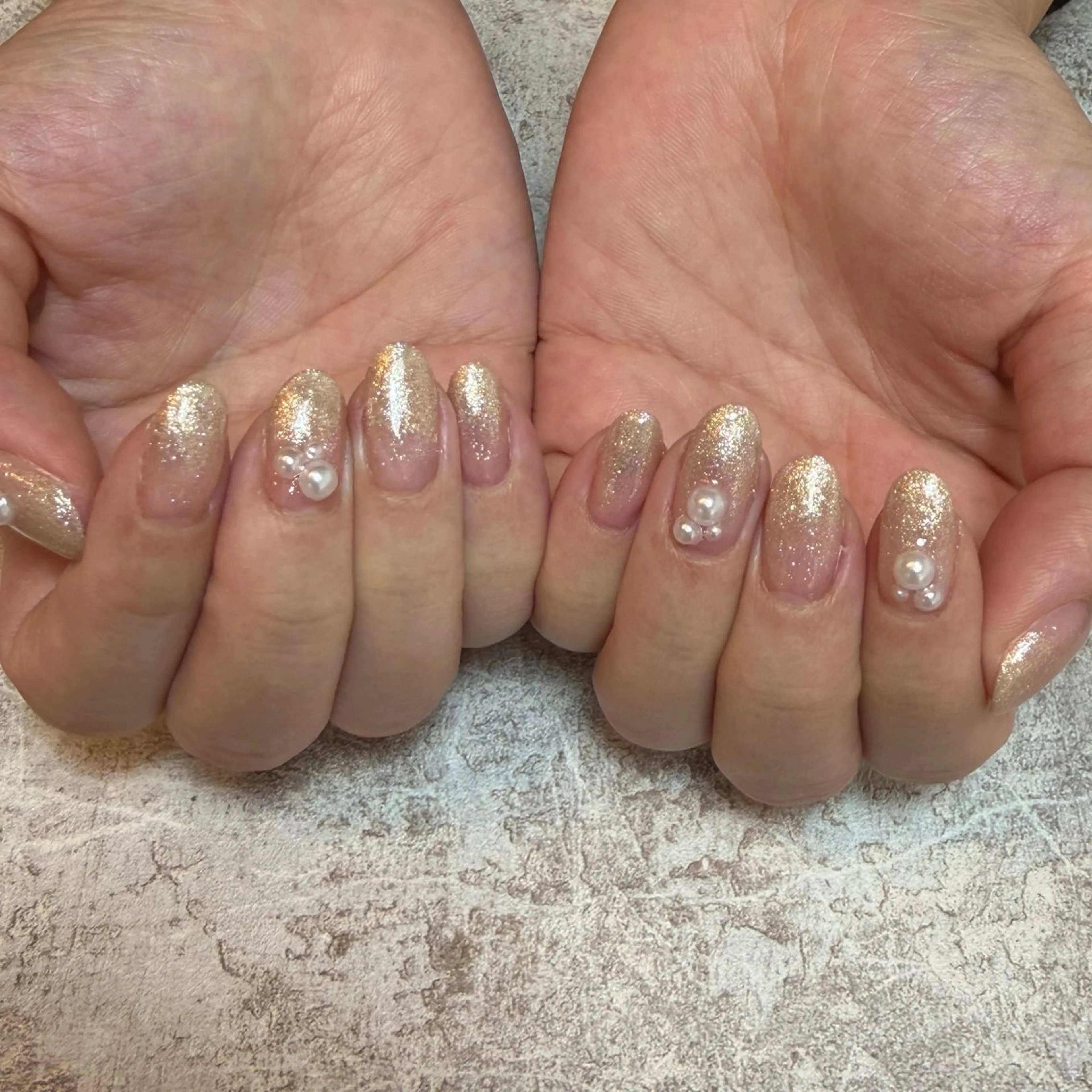 ネイル グラデーション 自由が丘サロン AYAME💅のネイルデザイン