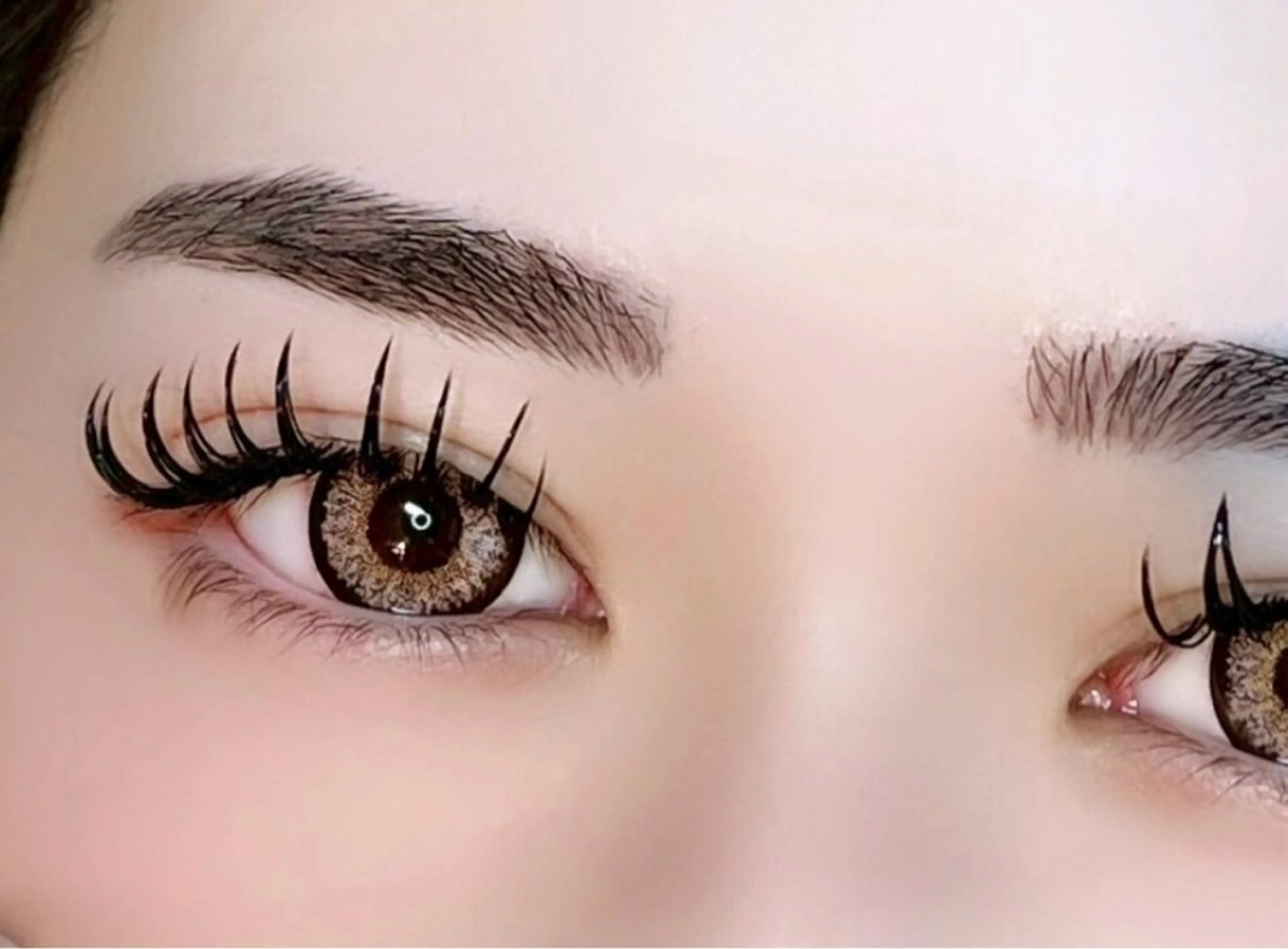 マツエク・マツパ 束感まつ毛 フラットラッシュ マツエク Livicate 💗🧁🎀🦋のマツエク・マツパデザイン