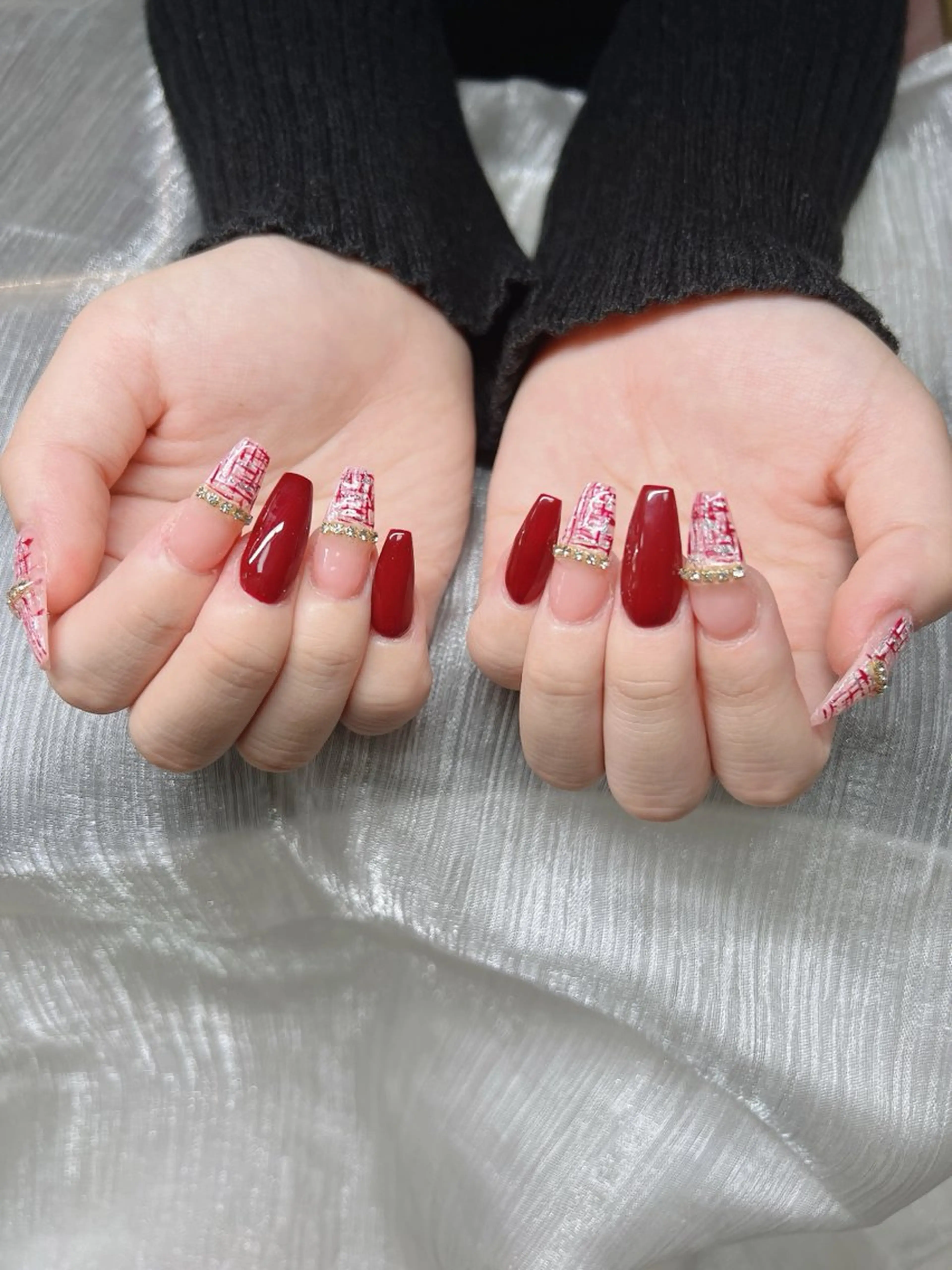 ネイル オーロラネイル チークネイル 長さ出し フットネイル フレンチネイル ハンドネイル Lee Nailsのネイルデザイン