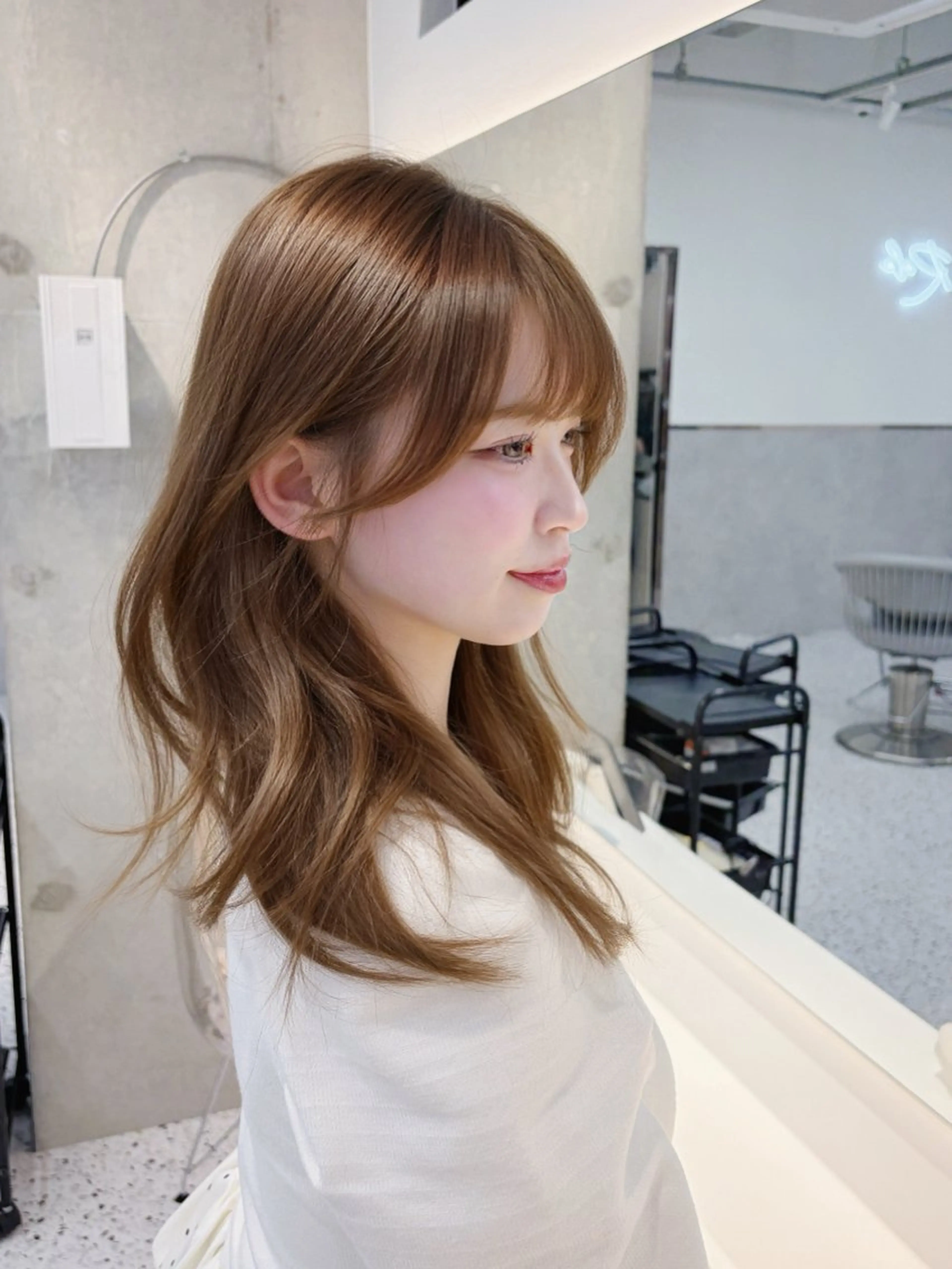 セミロング カット ヘアカラー トリートメント 似合わせレイヤー / minami ⟡.·のヘアスタイル