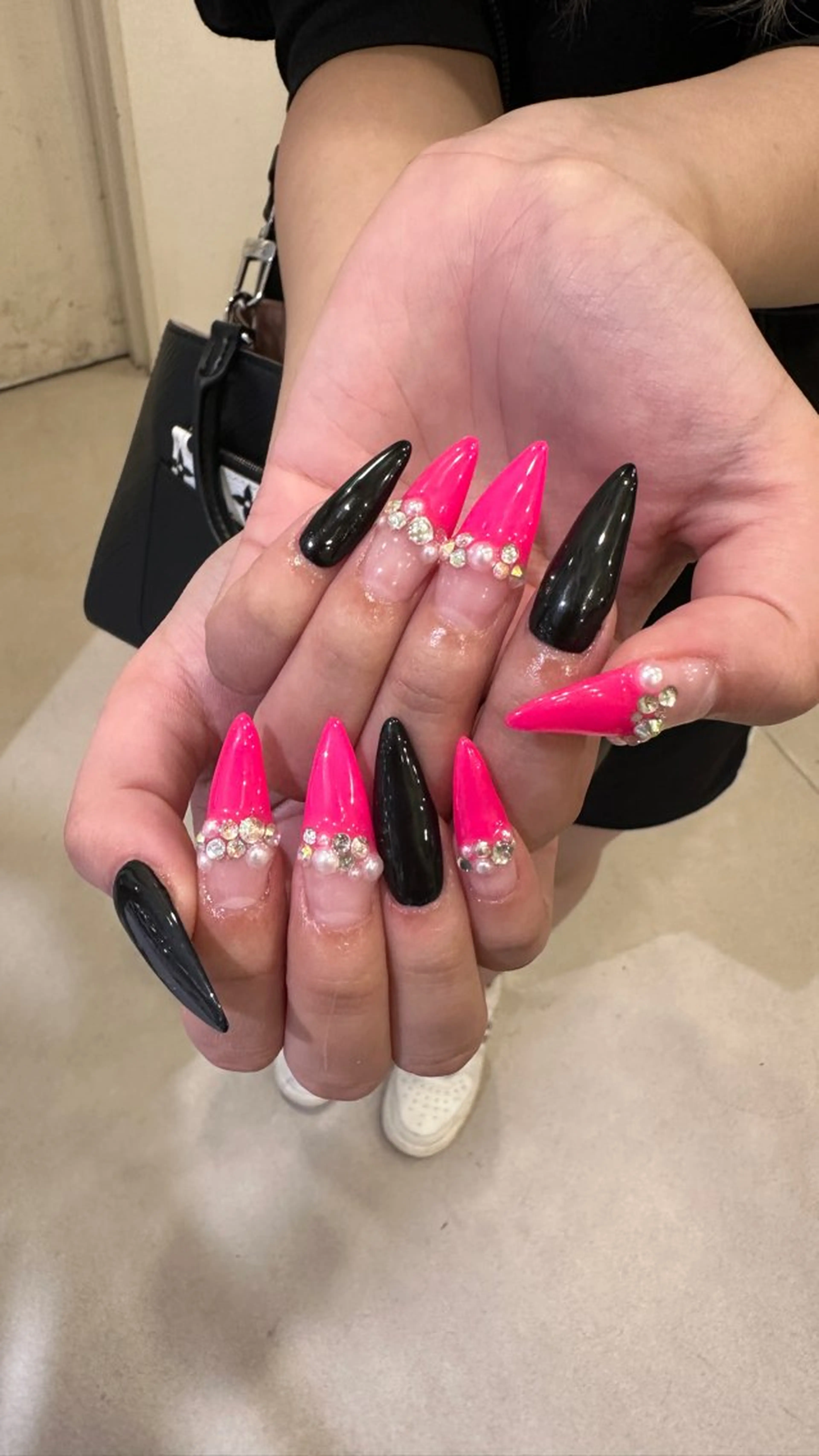 ネイル ハンドネイル 👽個性派ネイル🎀 komachiのマツエク・マツパデザイン