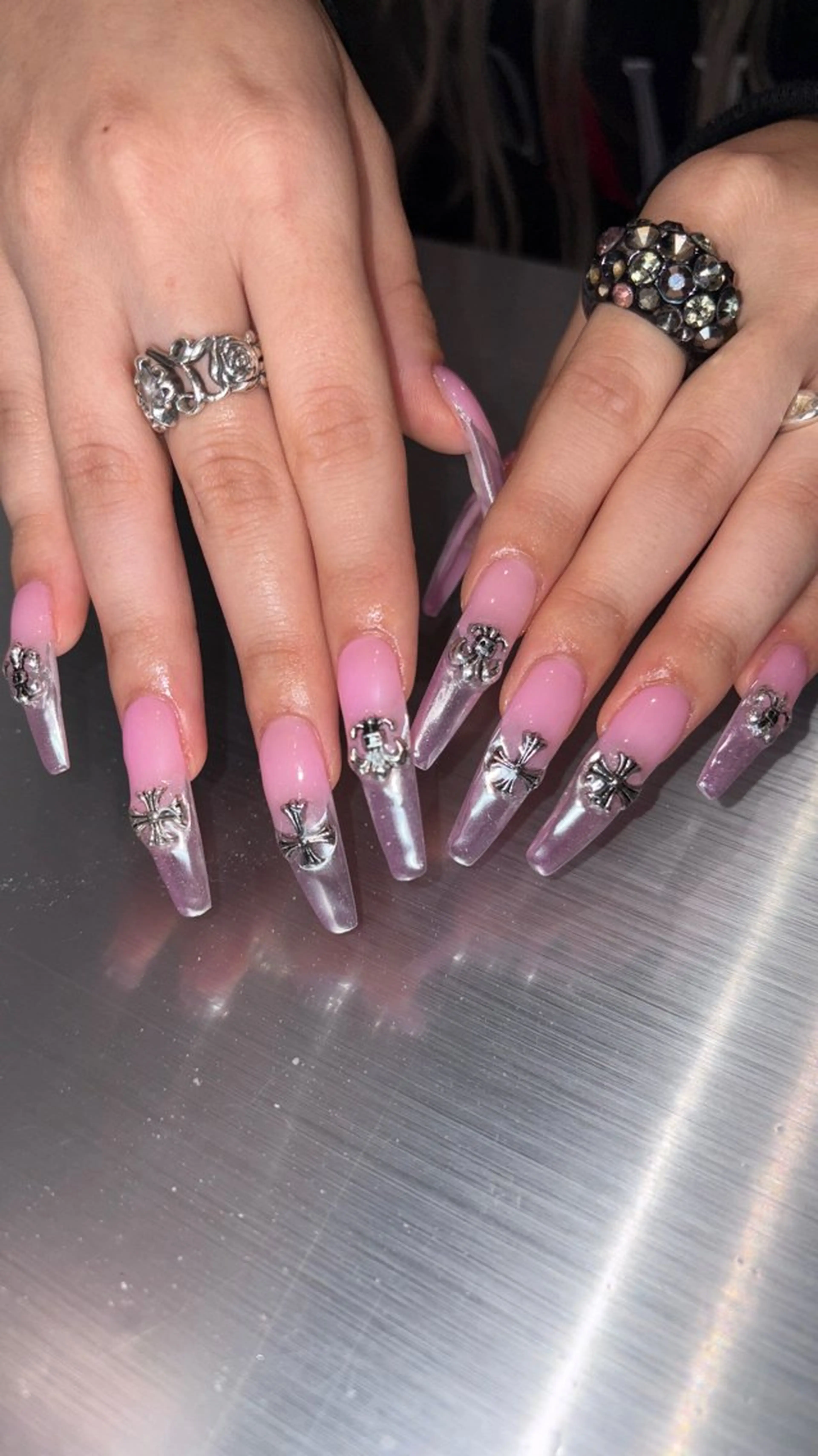 ネイル ハンドネイル 👽個性派ネイル🎀 komachiのマツエク・マツパデザイン