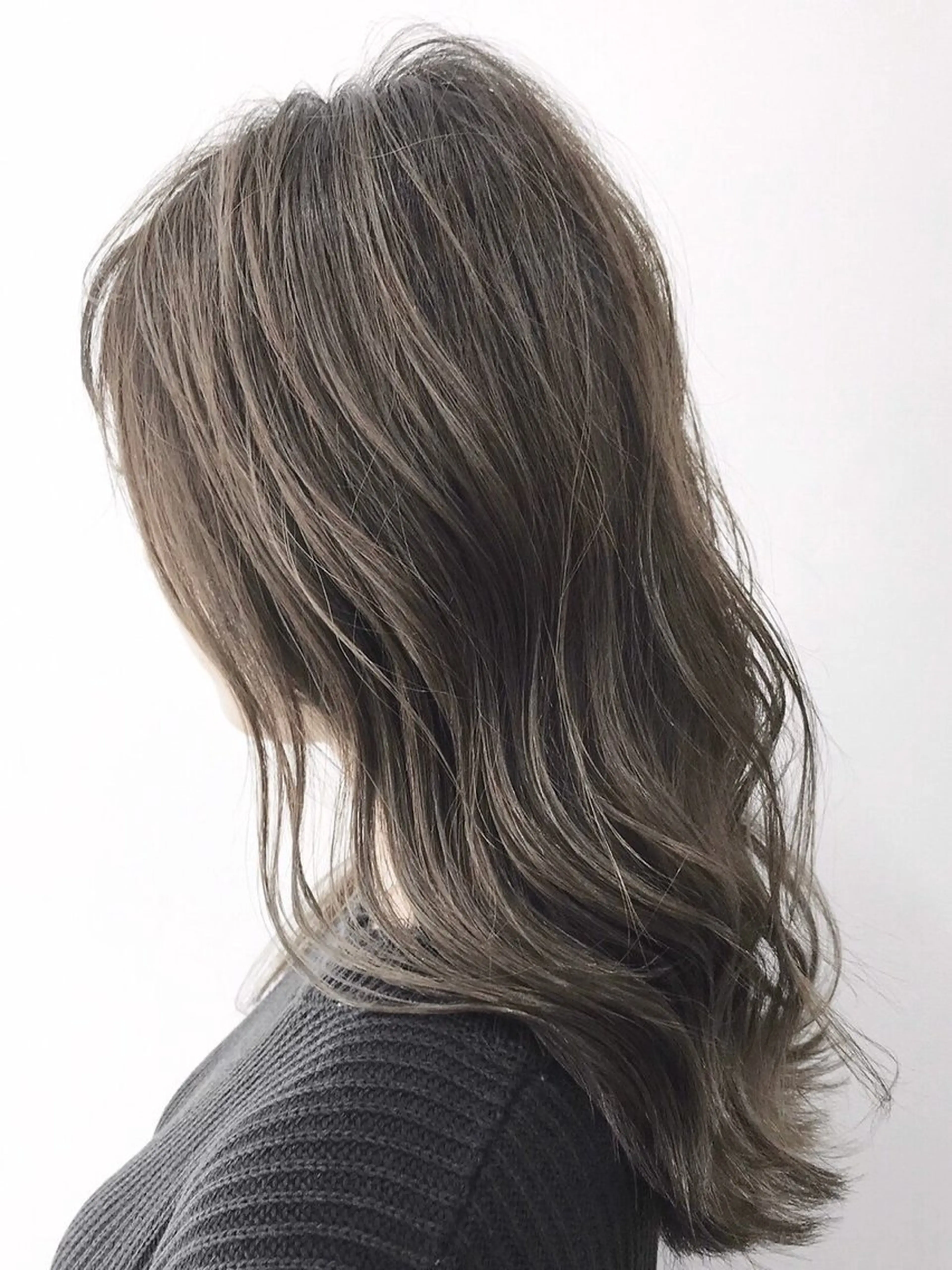 カラー バレイヤージュ ブリーチ ケアブリーチ ダブルカラー ハイライトカラー カット ヘアカラー トリートメント ❤️ショートカット ・顔周りカット❤️のヘアスタイル