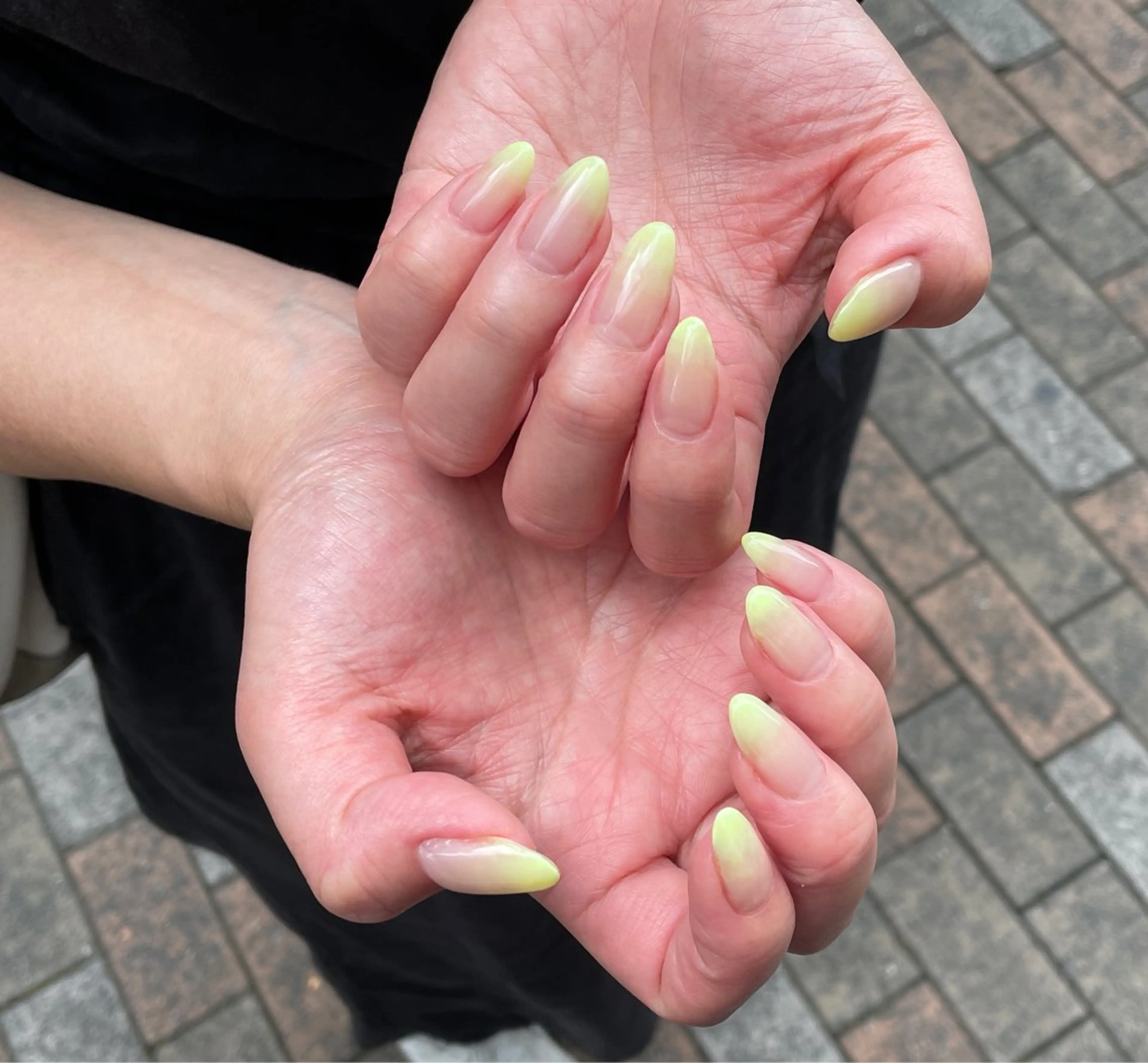 グラデーション(オフ・ケア込み)の写真