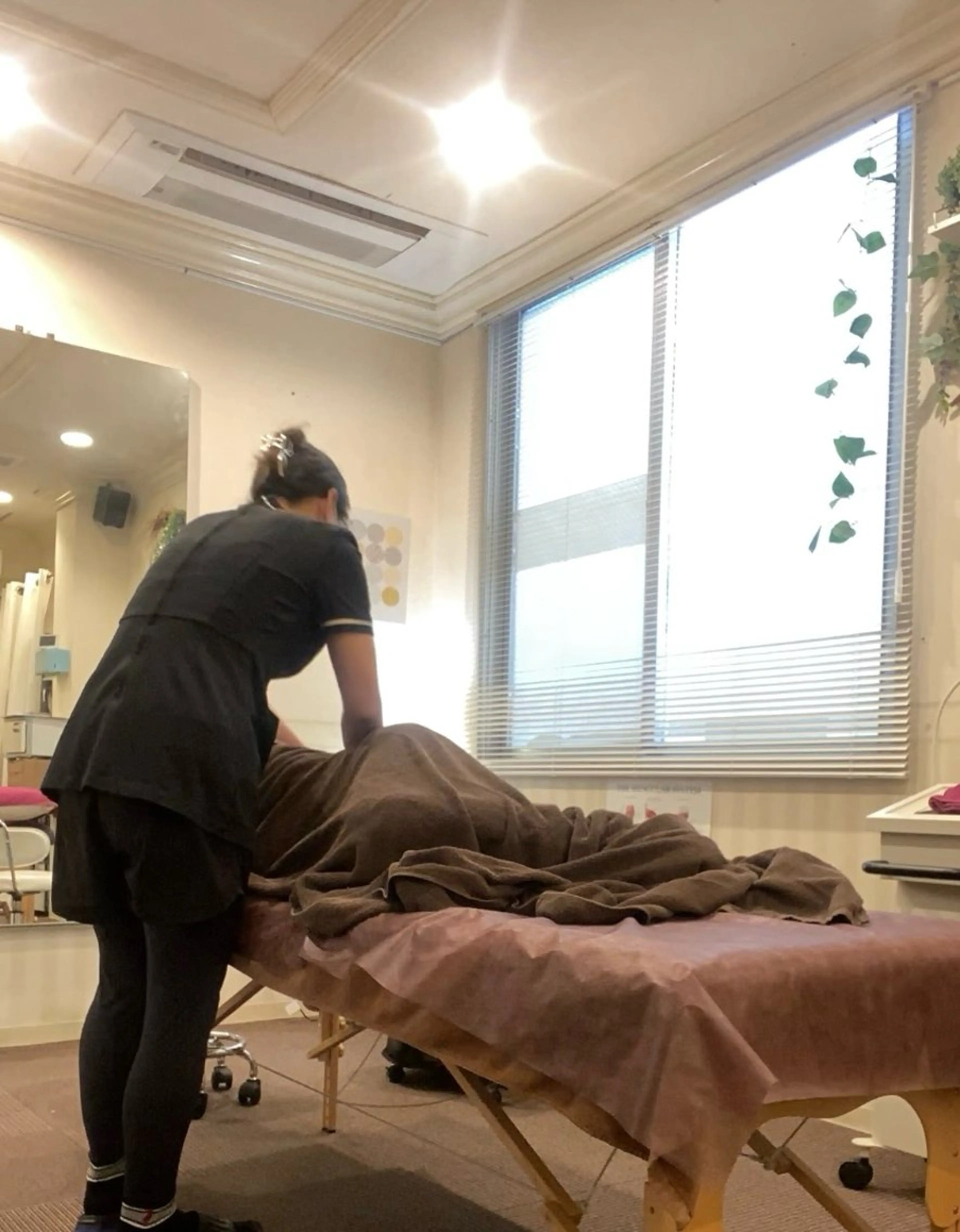 KIROS所属・下地 若菜のエステ・リラクイメージ