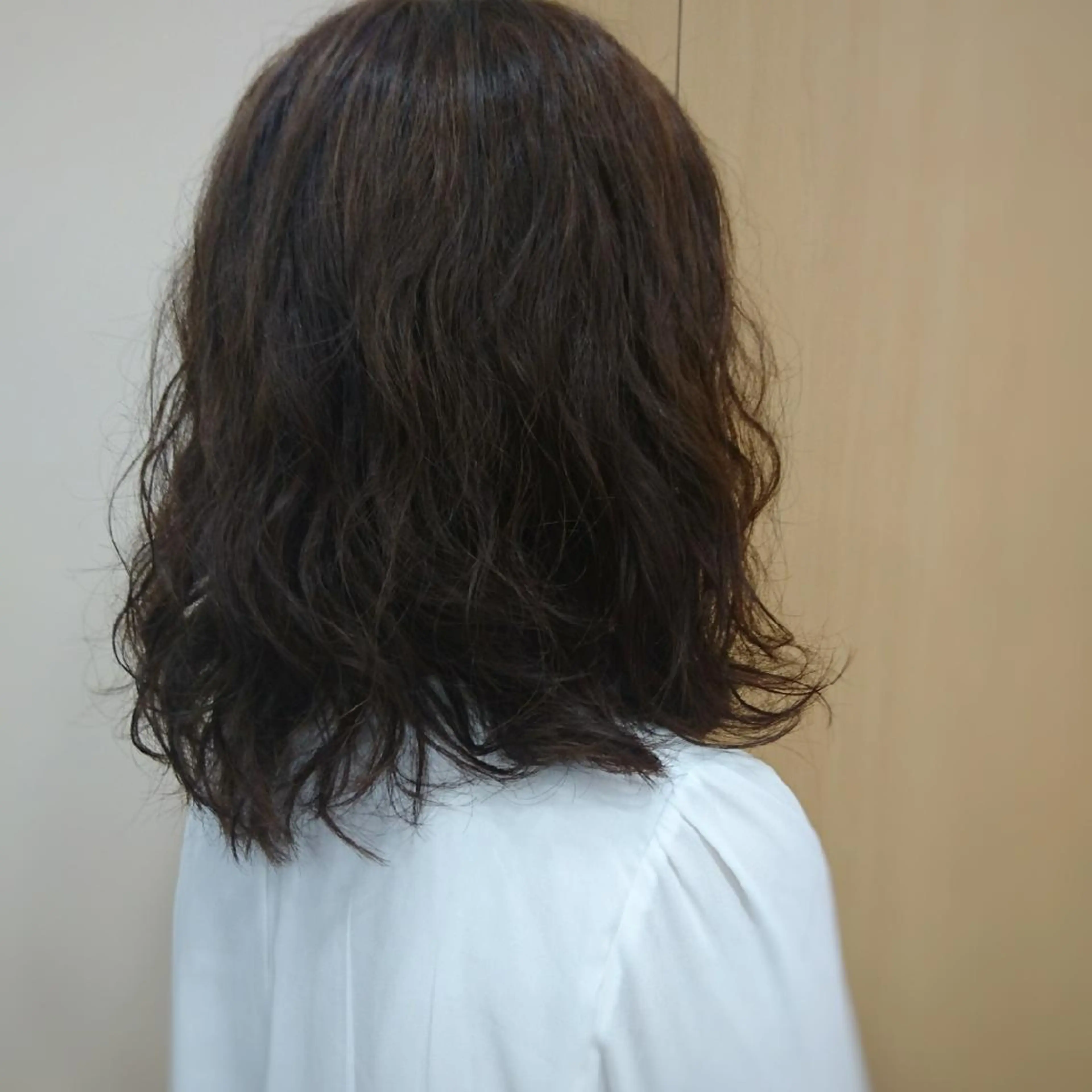 ミディアム カラー 仲村 友孝のヘアスタイル