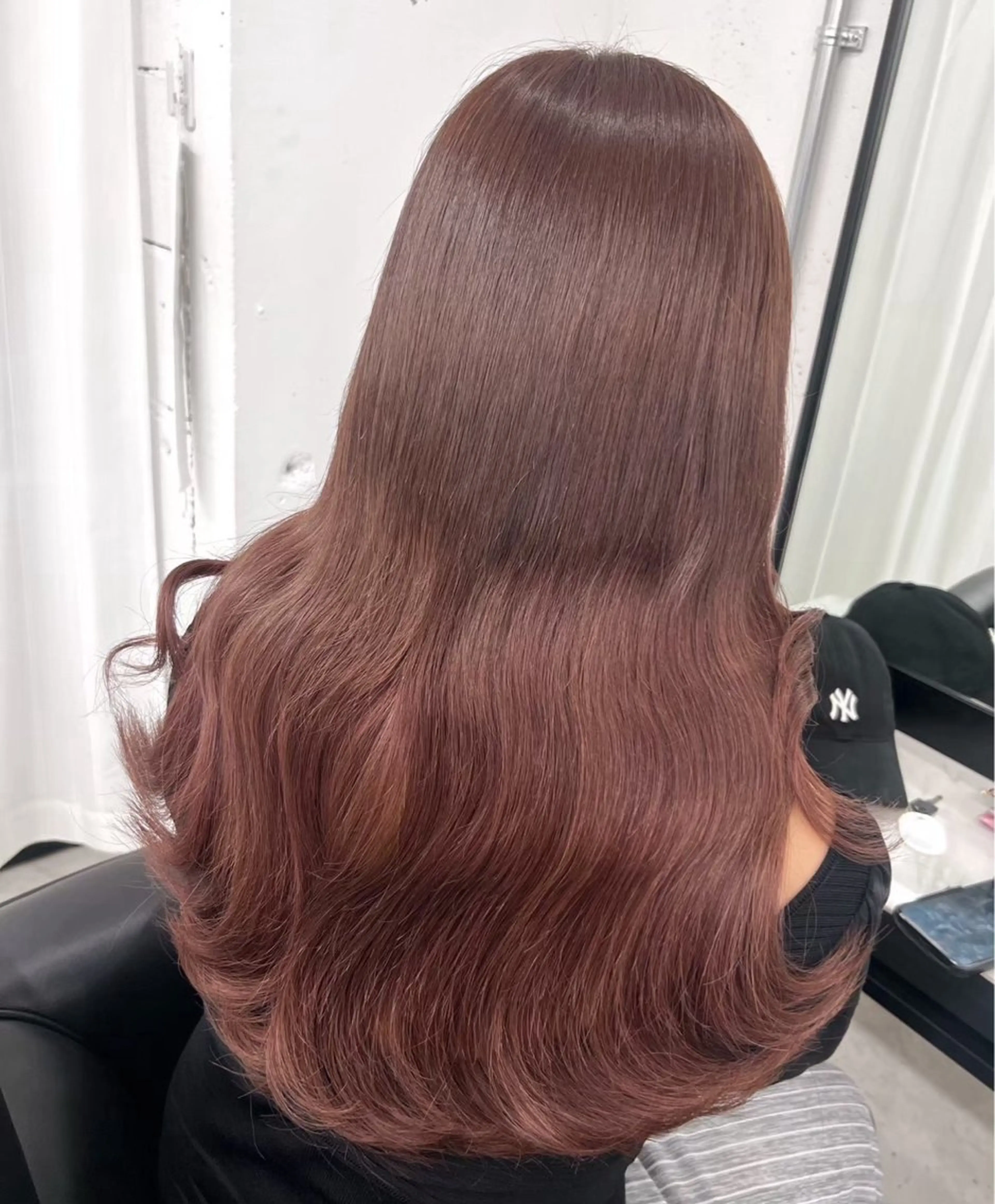 ロング 寒色/暖色/ ハイトーン/歩花のヘアスタイル