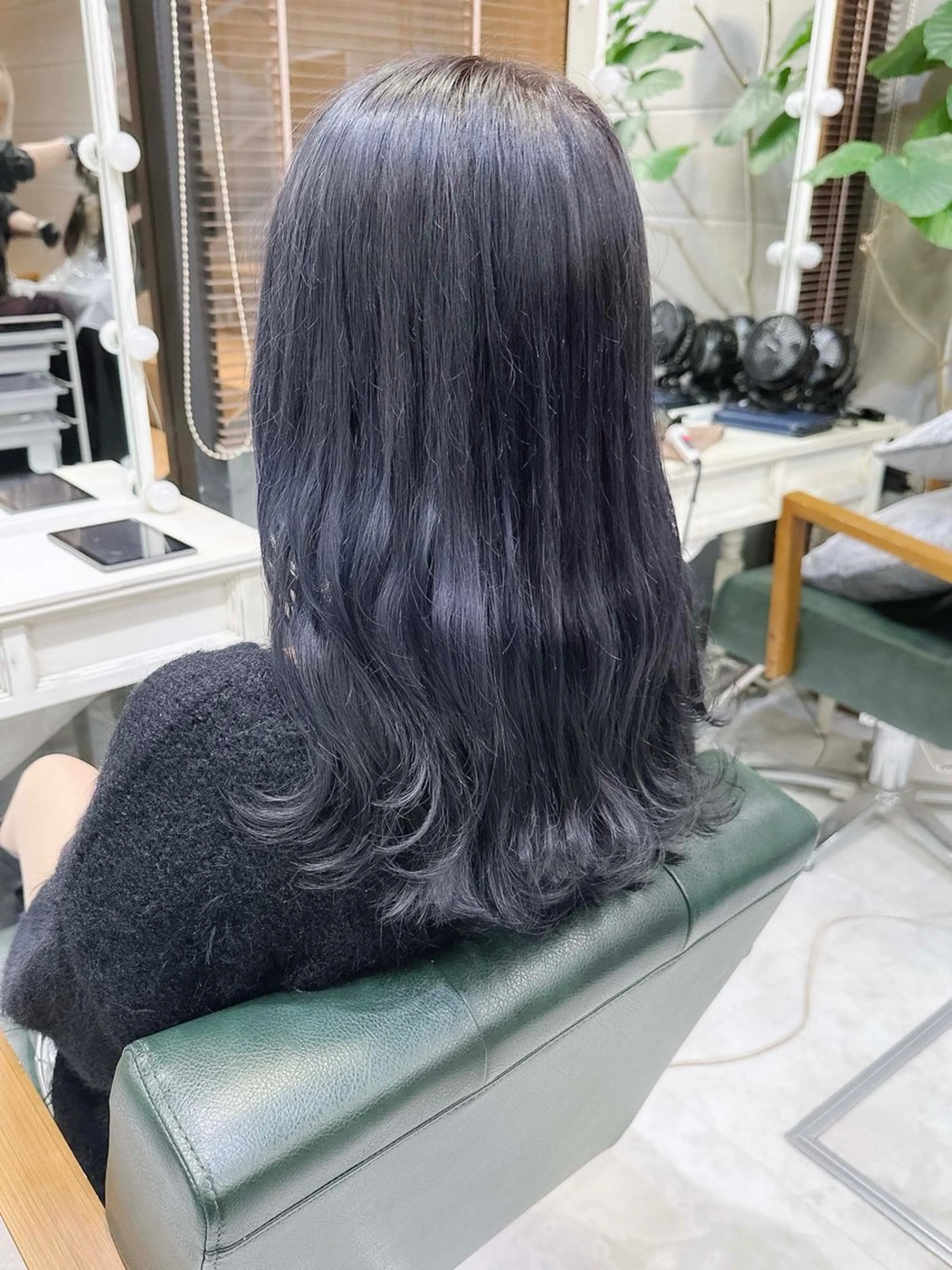 ロング カラー ヘアアレンジ ブリーチ ケアブリーチ 透明感カラー デザインカラー ハイトーンカラー 𝐑𝐈𝐍𝐊𝐀 🐷🖤のヘアスタイル