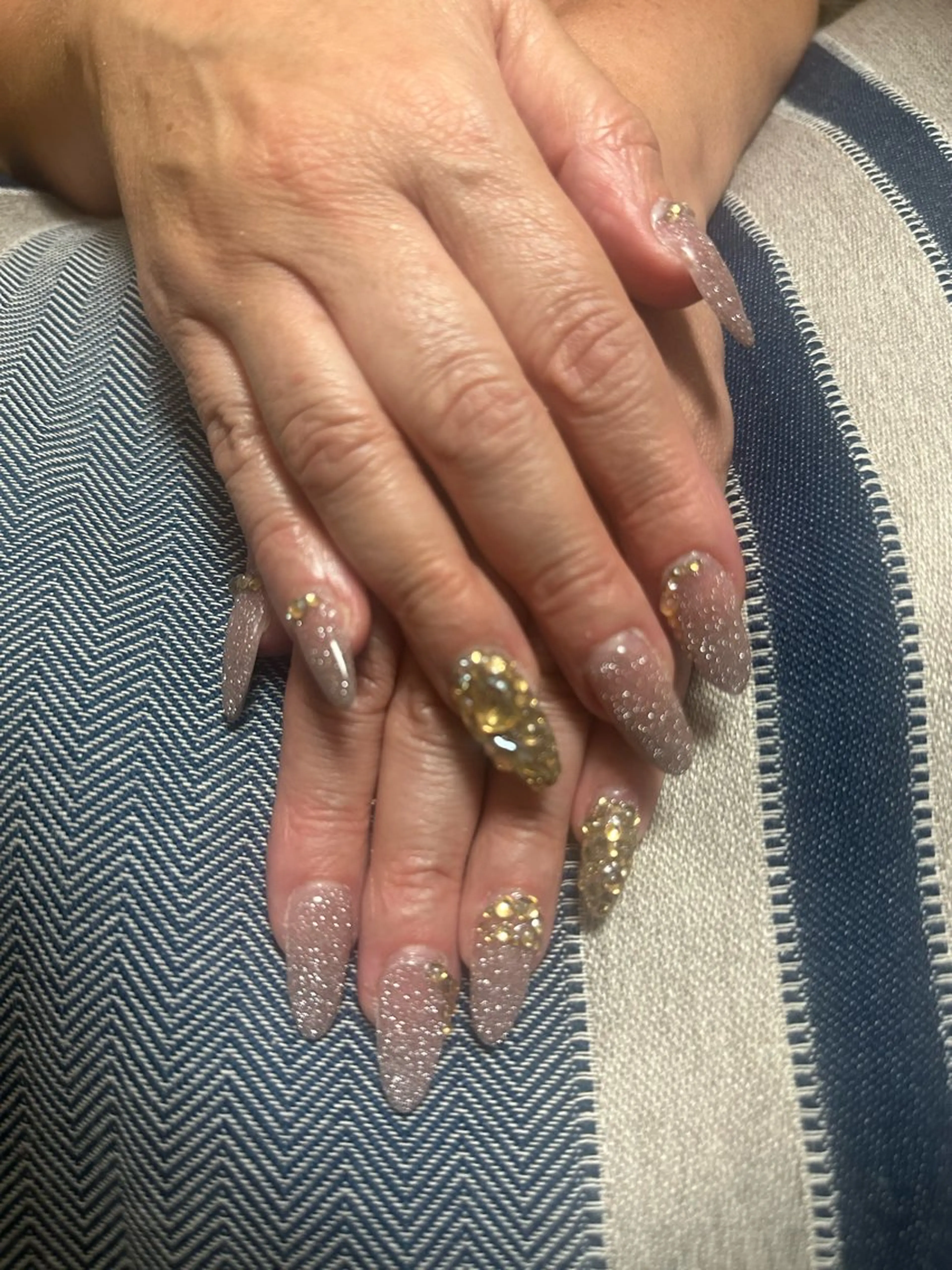 セミロング ハンドネイル YOKOSUKA⚓️ NAILSのネイルデザイン