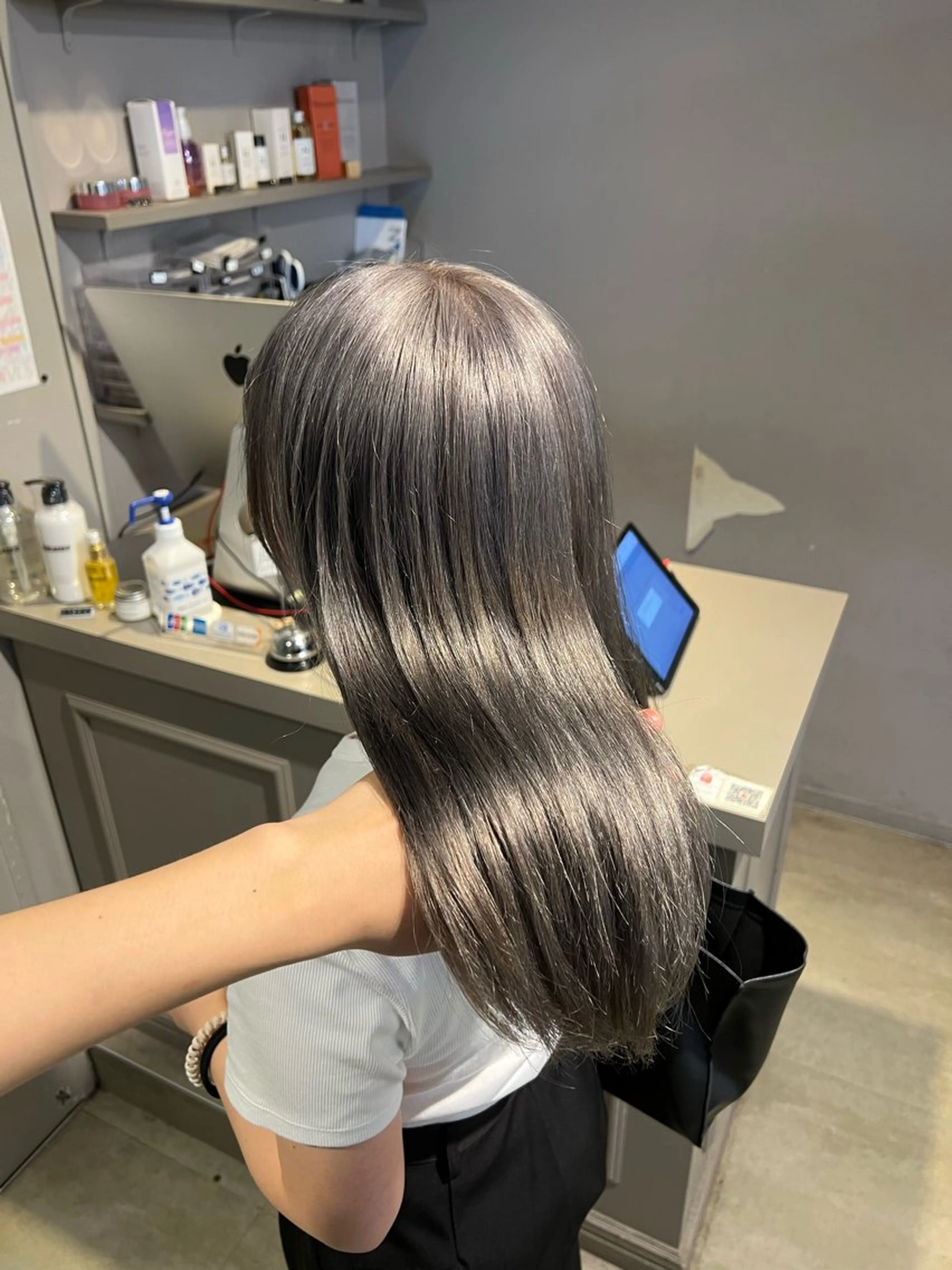 ロング カラー ヘアカラー 韓国レイヤーカット /REIのヘアスタイル