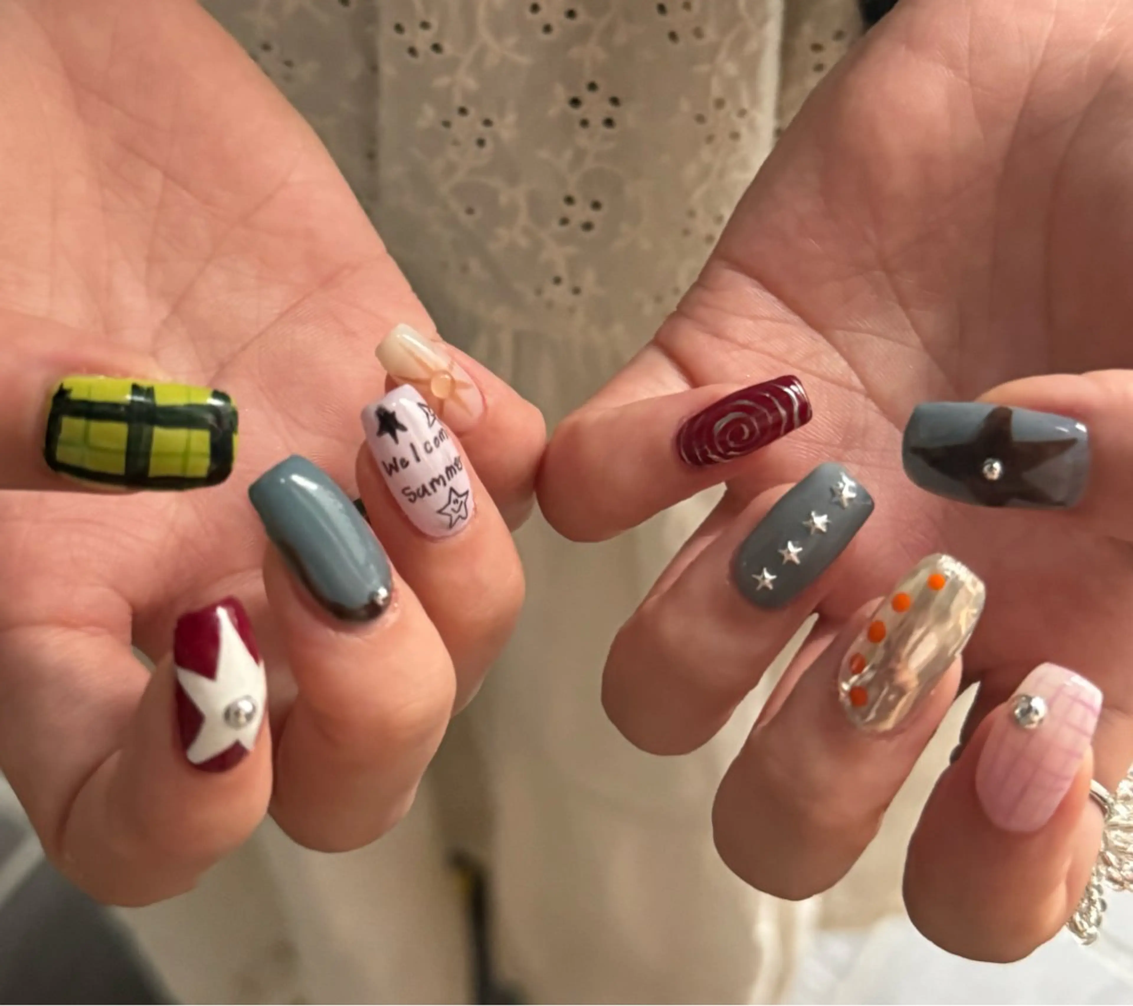 ネイル ハンドネイル フットネイル MITSUKI🪡 海外/個性派/ロングのネイルデザイン