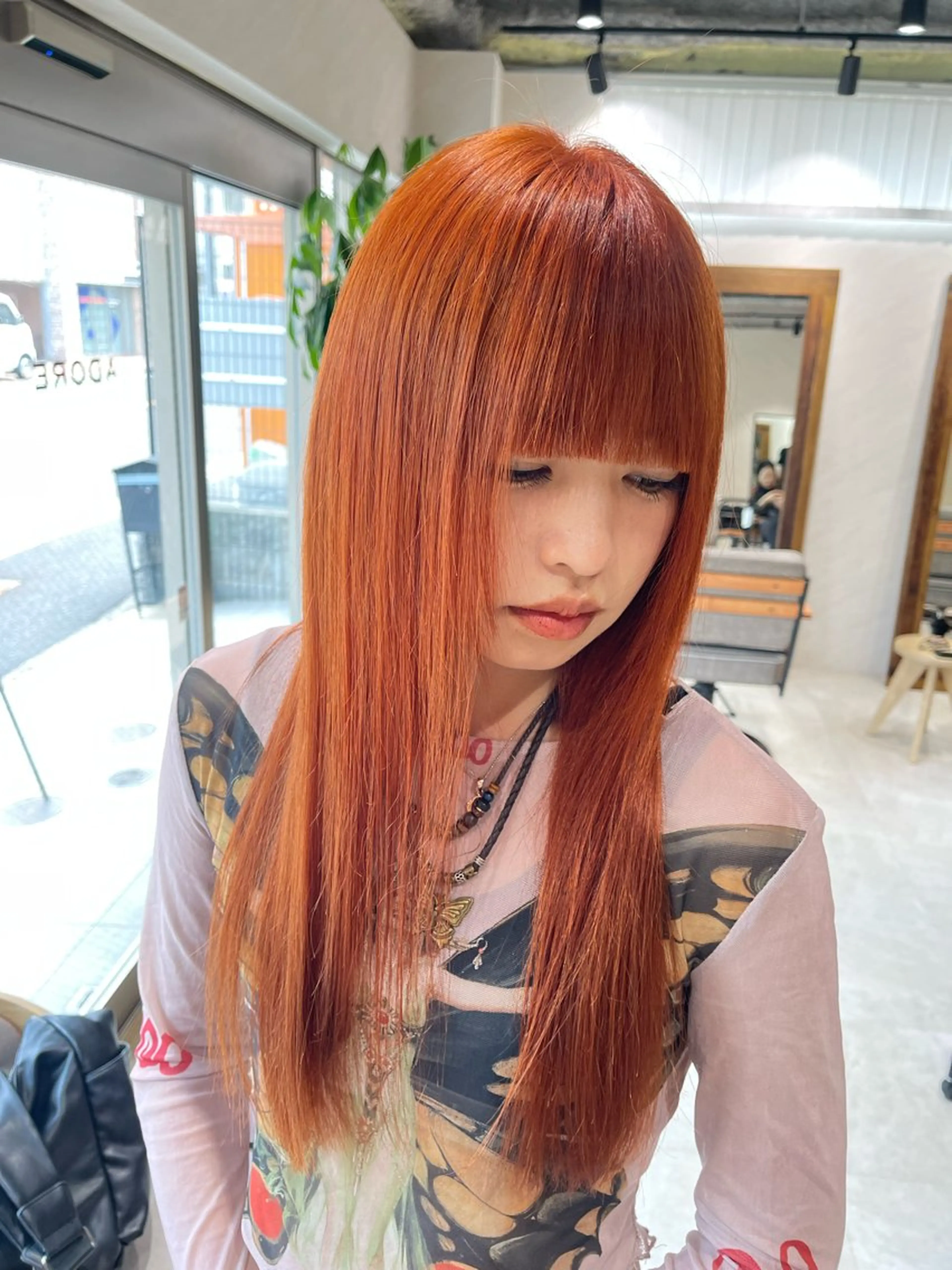 ロング カラー オレンジ ロング ヘアカラー トリートメント ヘアセット 🩵ボブ/レイヤー /髪質改善🩵のヘアスタイル