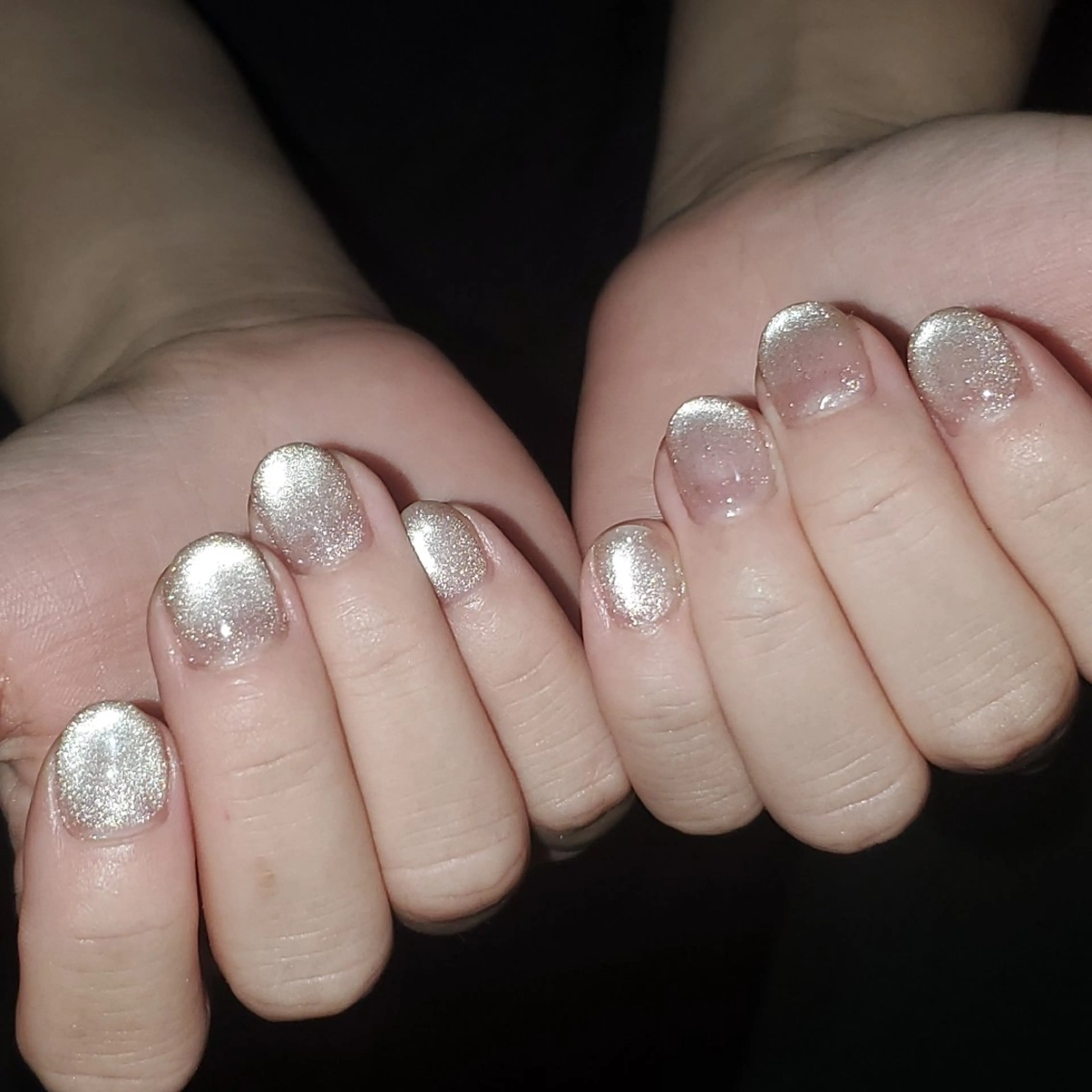 ネイル マグネットネイル MOM 原宿店所属・MoM マムネイル原宿のネイルデザイン