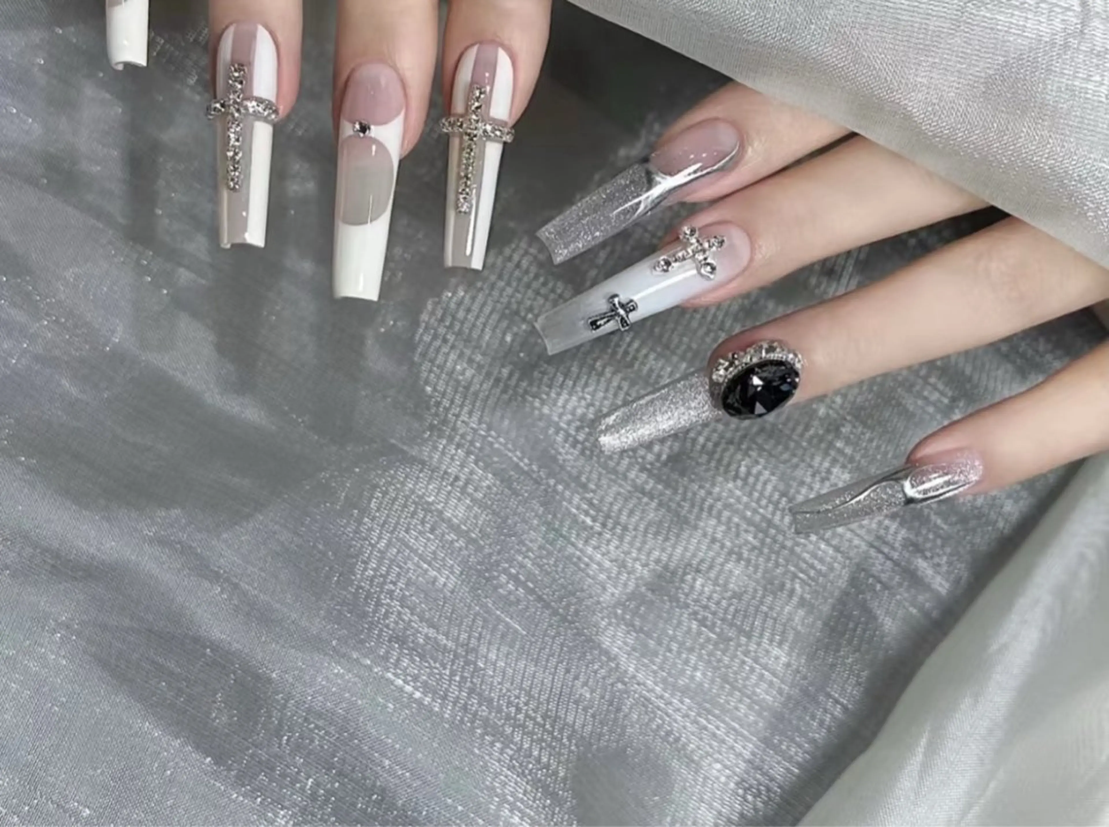 ネイル ハンドネイル 長さだし専門店 M2　rikaのネイルデザイン