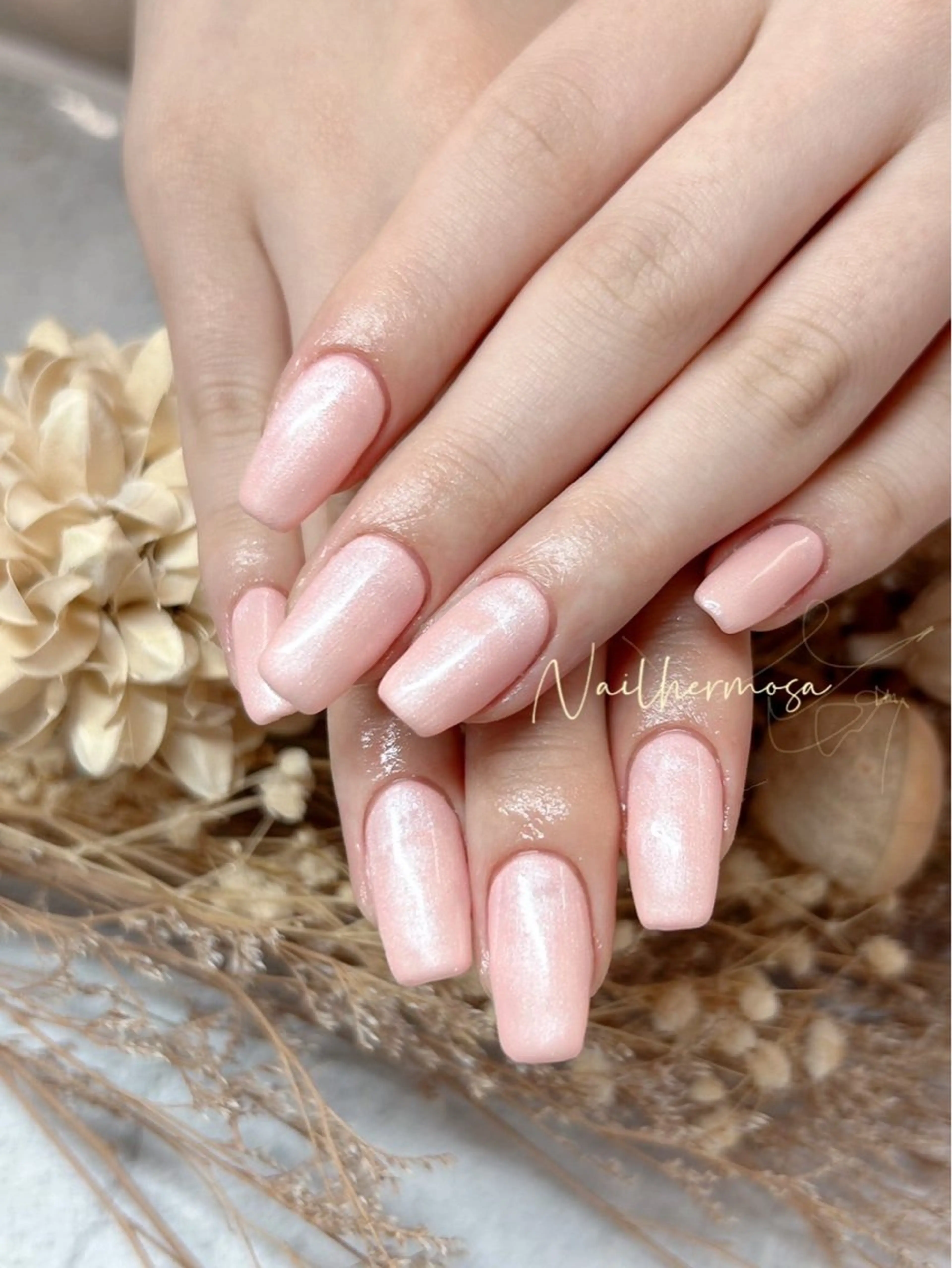 ネイル 長さ出し フラッシュネイル フットネイル ジェルネイル マグネットネイル ハンドネイル エルモサ YURIKAのネイルデザイン