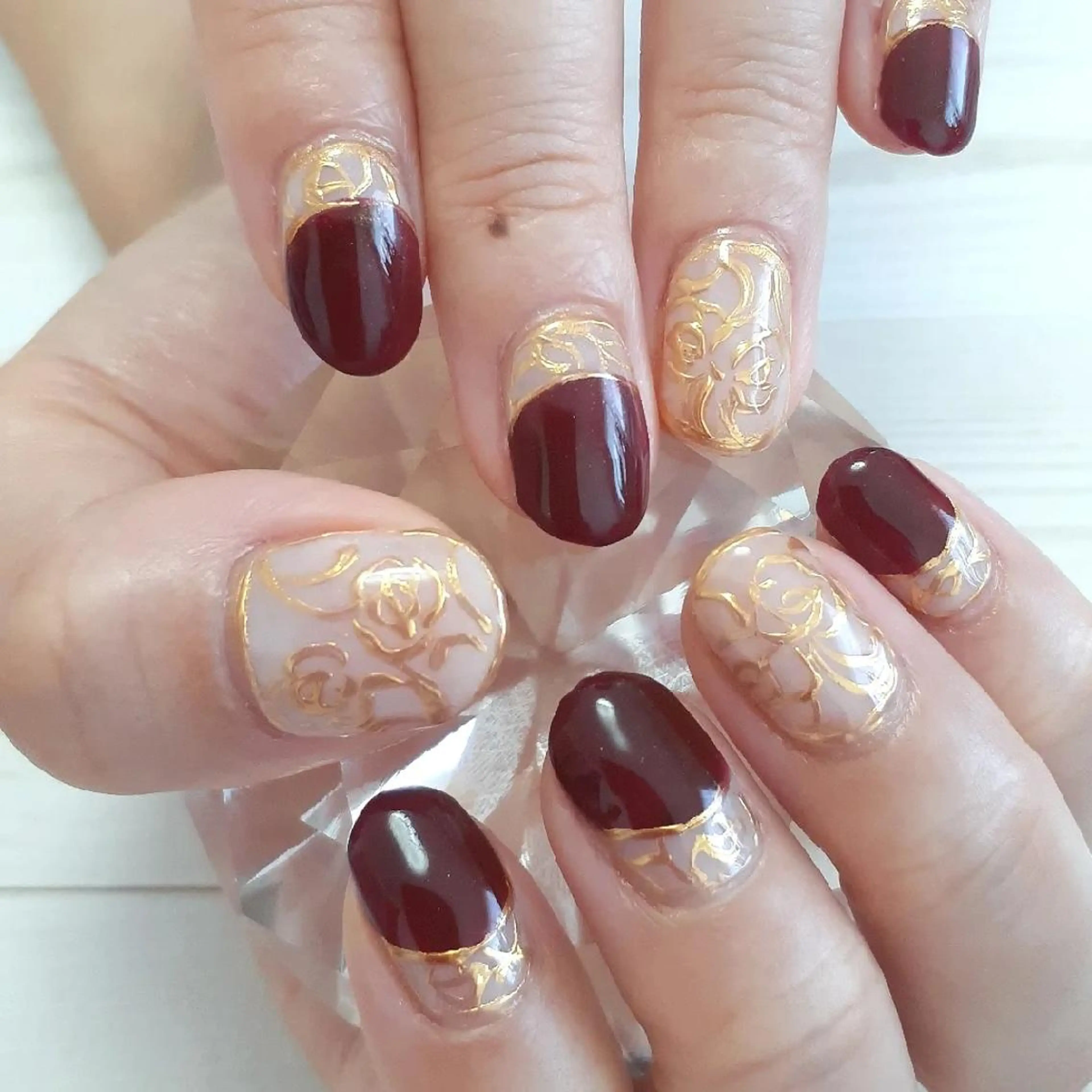 ネイル アートネイル ボルドー ハンドネイル 池元 真由美のネイルデザイン