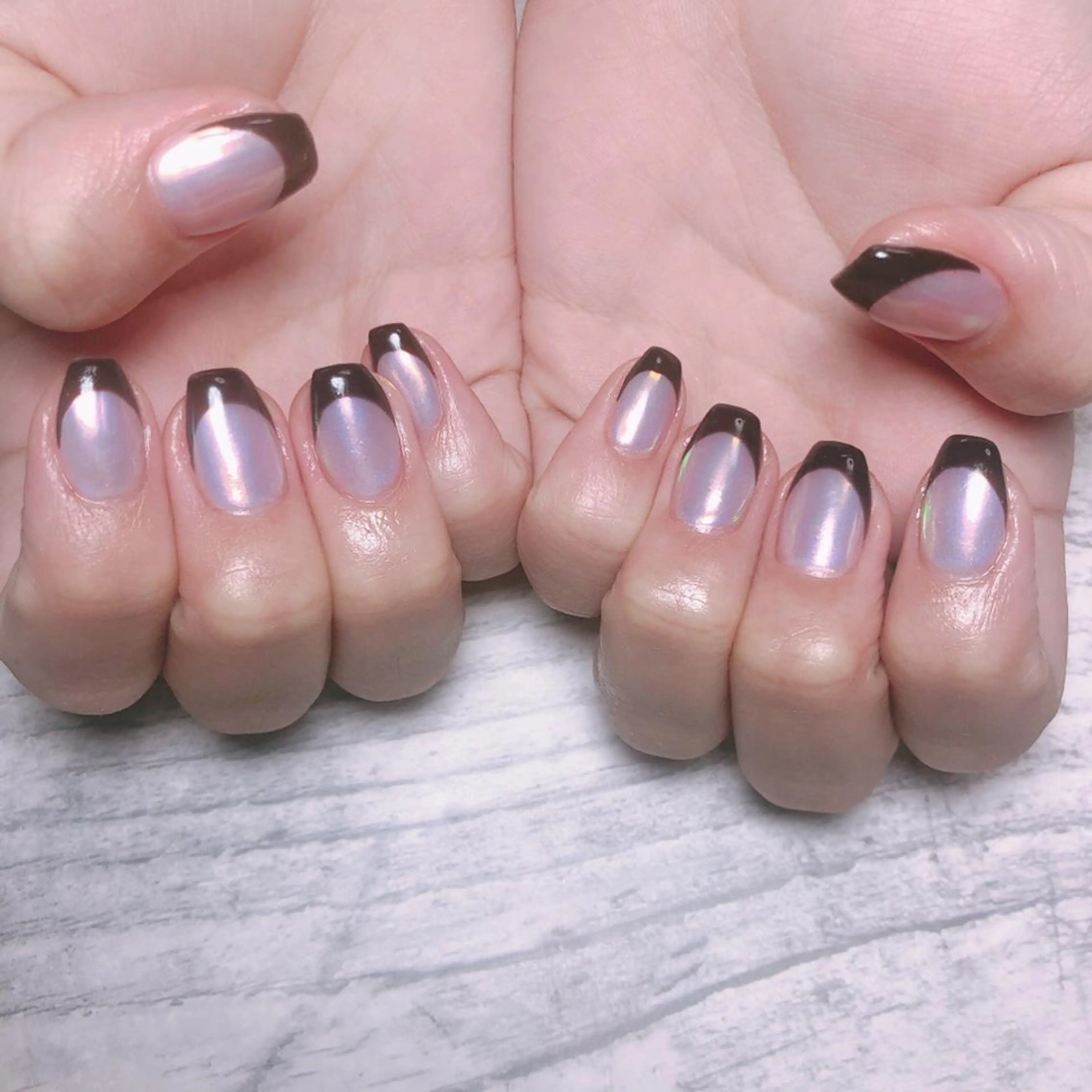 ネイル ミラーネイル 個室ネイルサロンDolly  Girl〜ドーリーガール〜所属・DollyGirl KYOKOのネイルデザイン