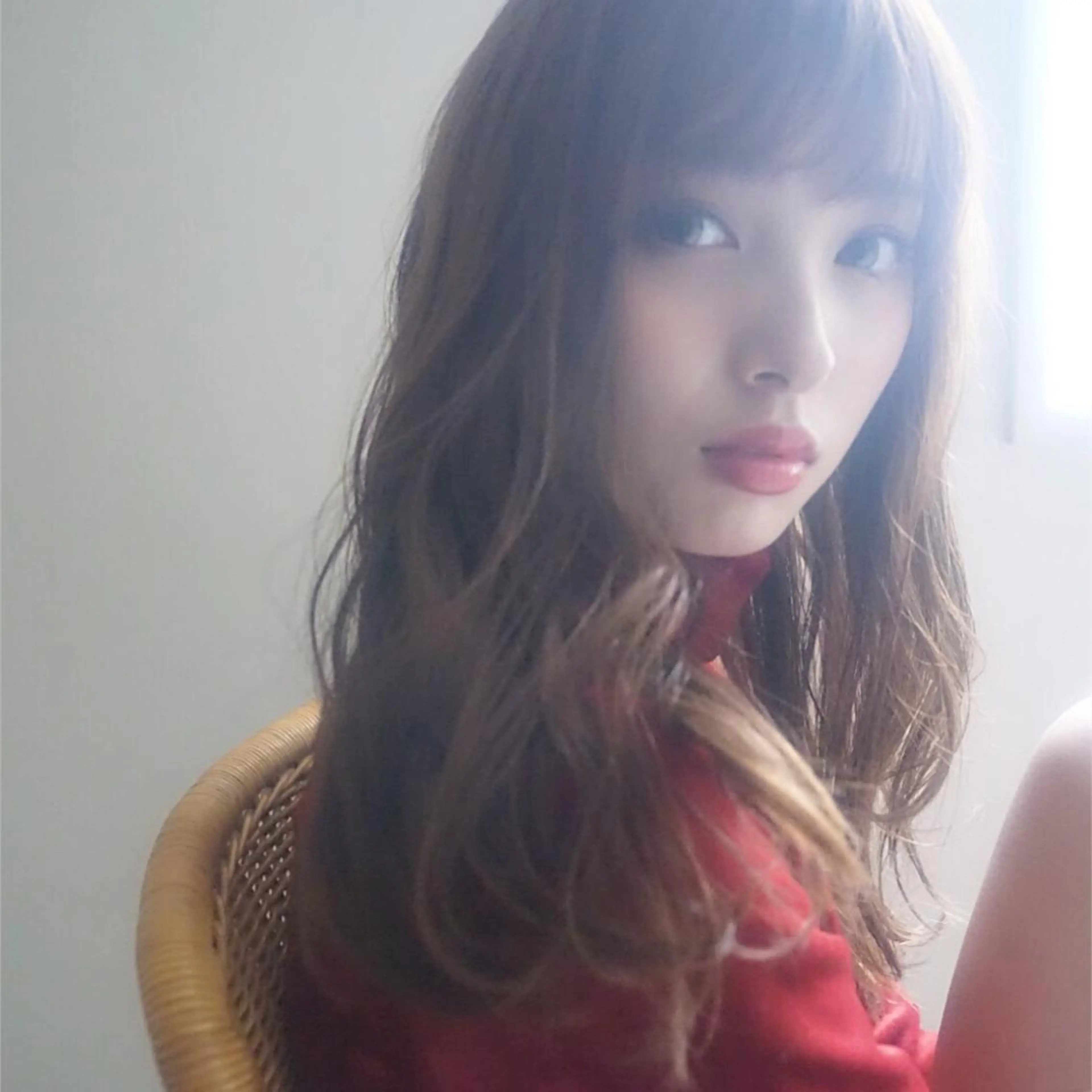 セミロング カラー グレージュ ✨艶ブリーチカラー ✨四ノ宮裕己のヘアスタイル