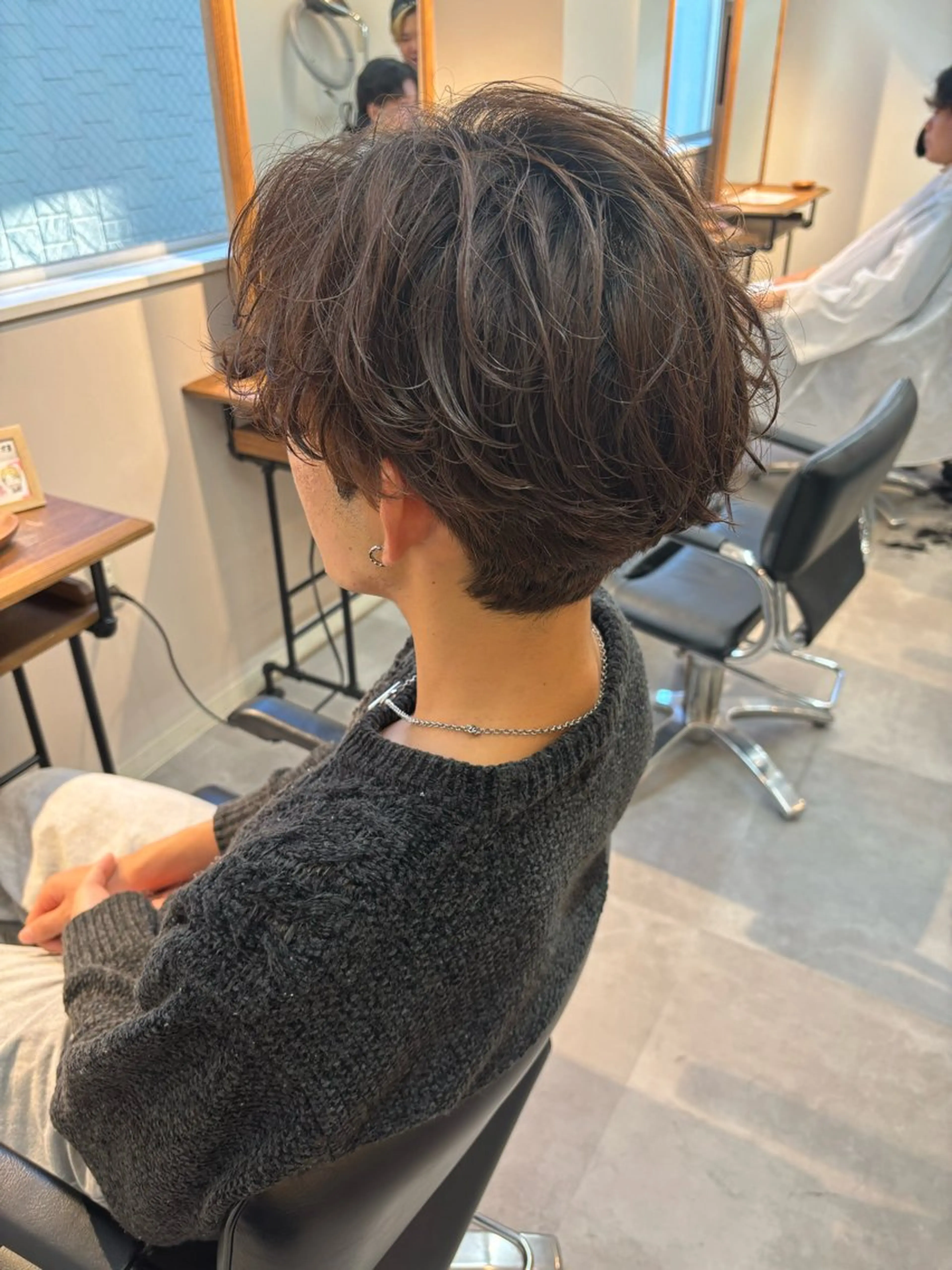 メンズ センターパート カット 男の理想を叶える🔥 メンズパーマ特化｜関のヘアスタイル