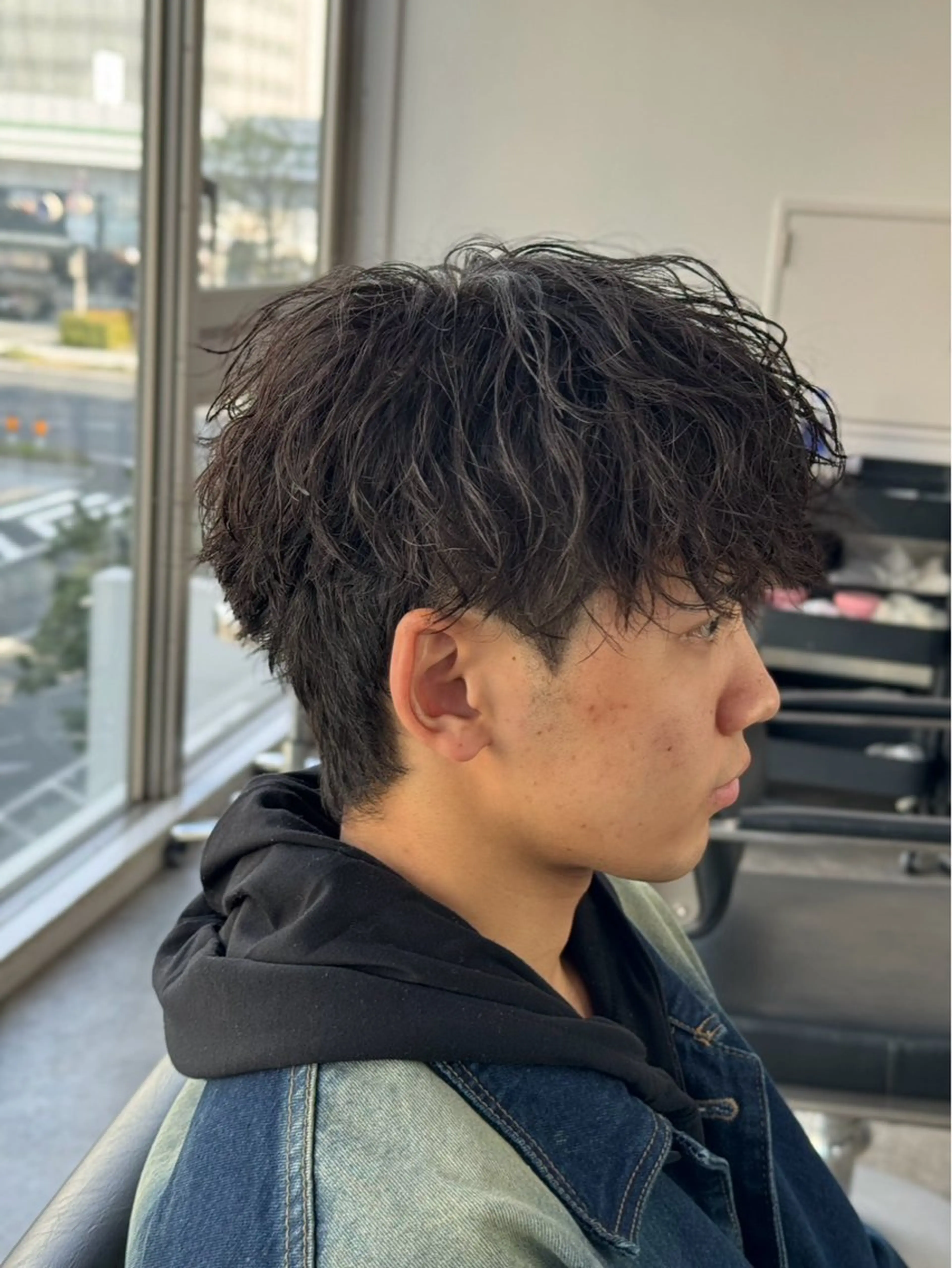 パーマ メンズ メンズパーマ スパイラルパーマ 韓国メンズ特化 土屋 光太郎のヘアスタイル