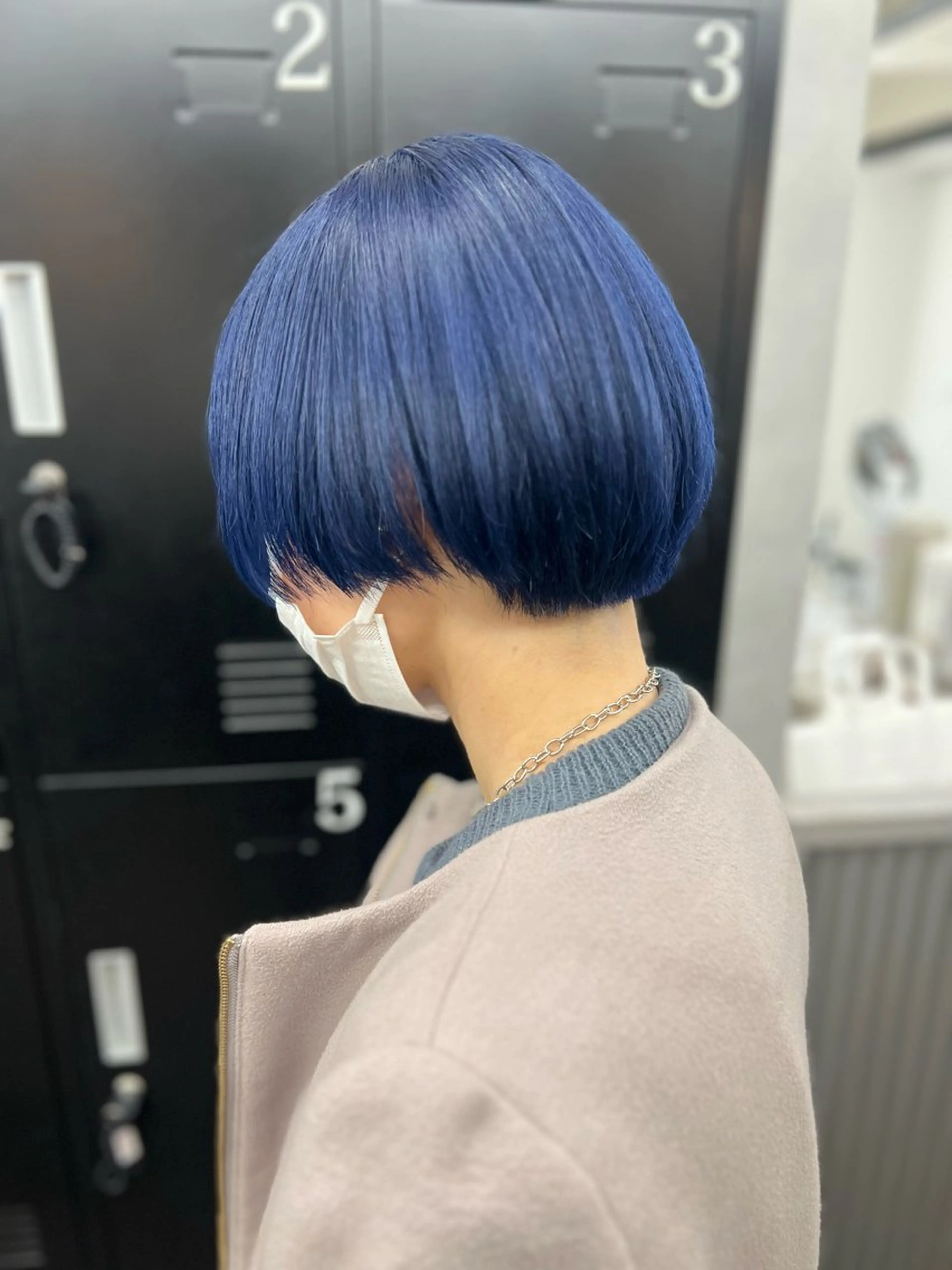 ショート カラー ブルーカラー カット ヘアカラー ADLLA.アドラ所属・ADLLA.新宿/ 美髪/艶髪/栗原🦋のヘアスタイル