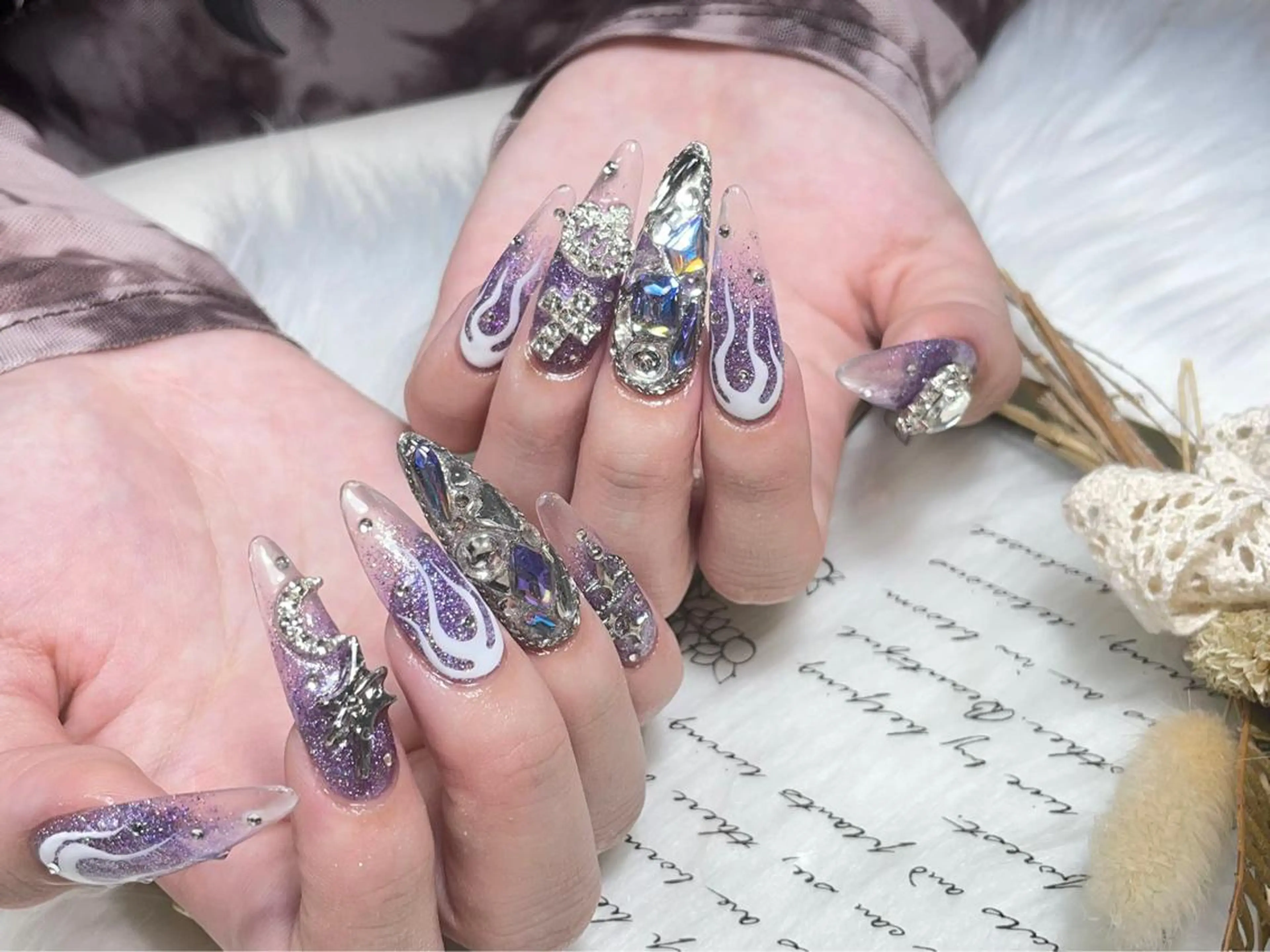 ネイル One Plus Nail Salonのネイルデザイン