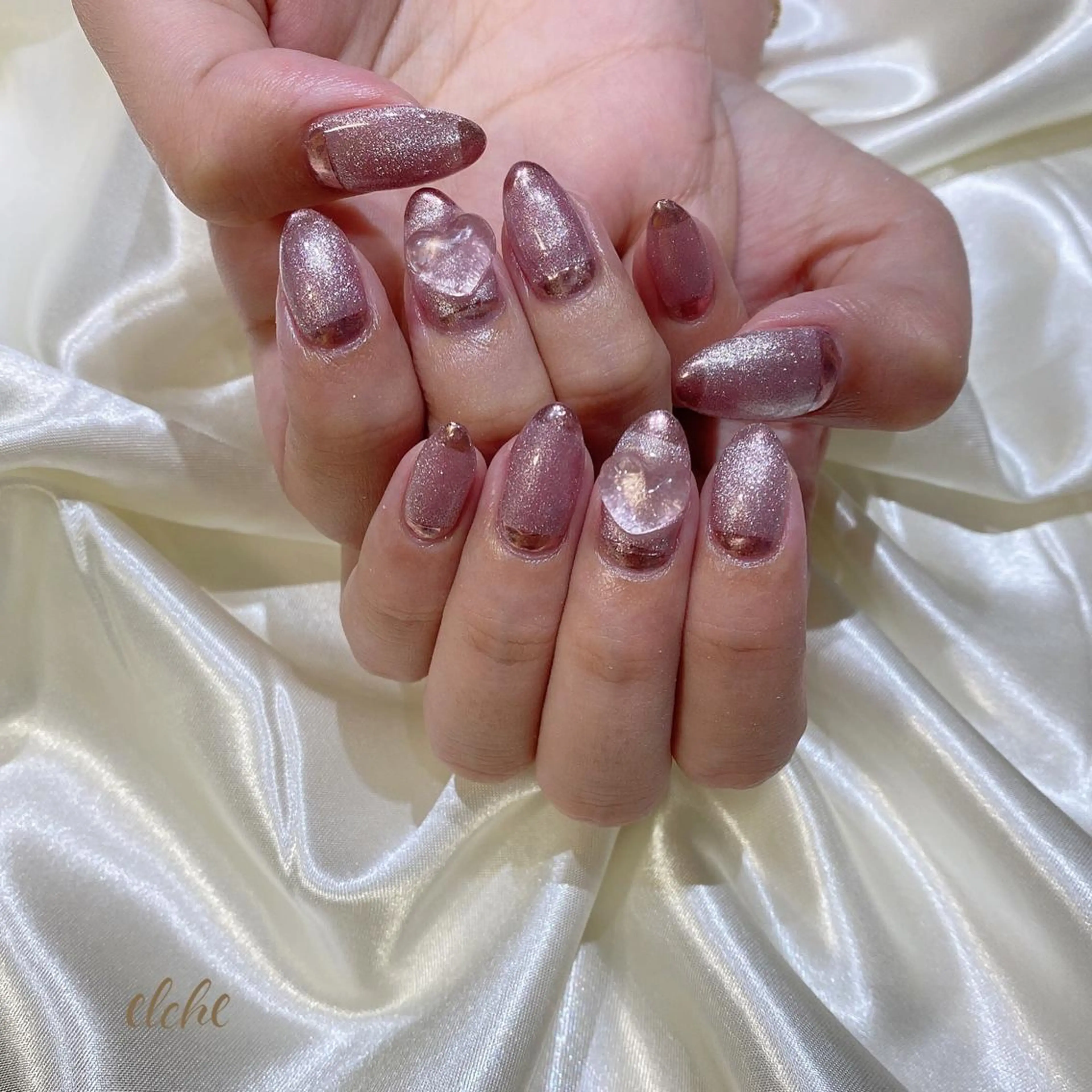 ネイル 西岡 杏のネイルデザイン