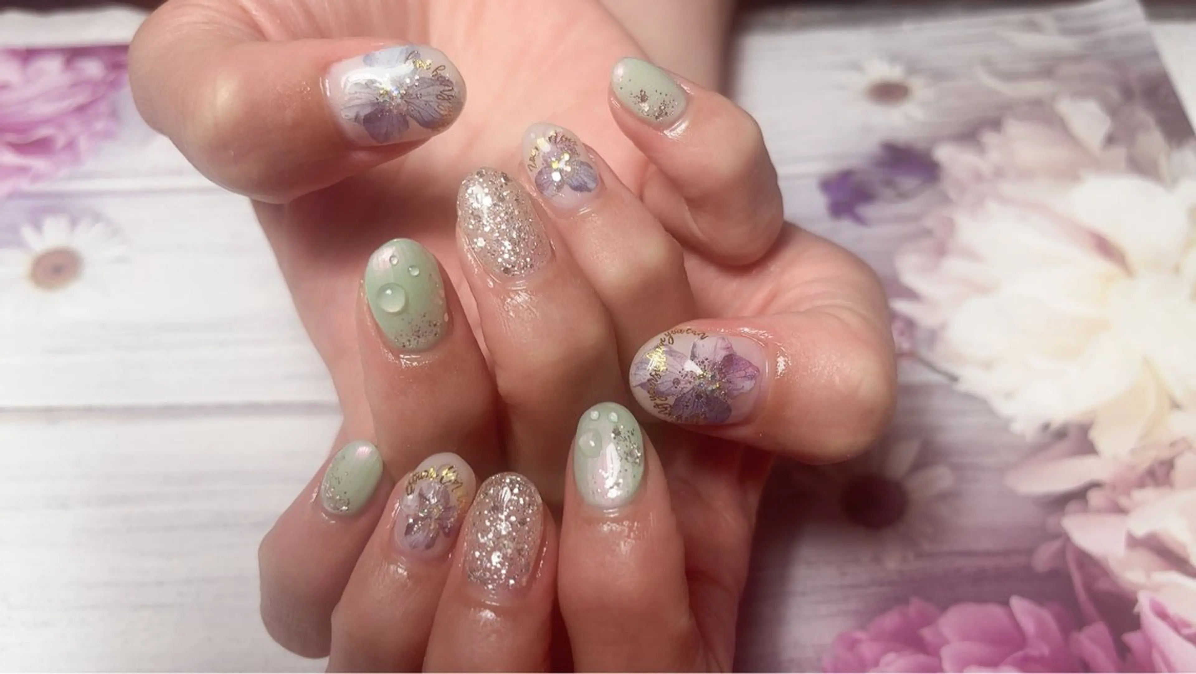 ネイル Nail Salon Bonita所属・フィルイン施術 SHIZUKAのネイルデザイン
