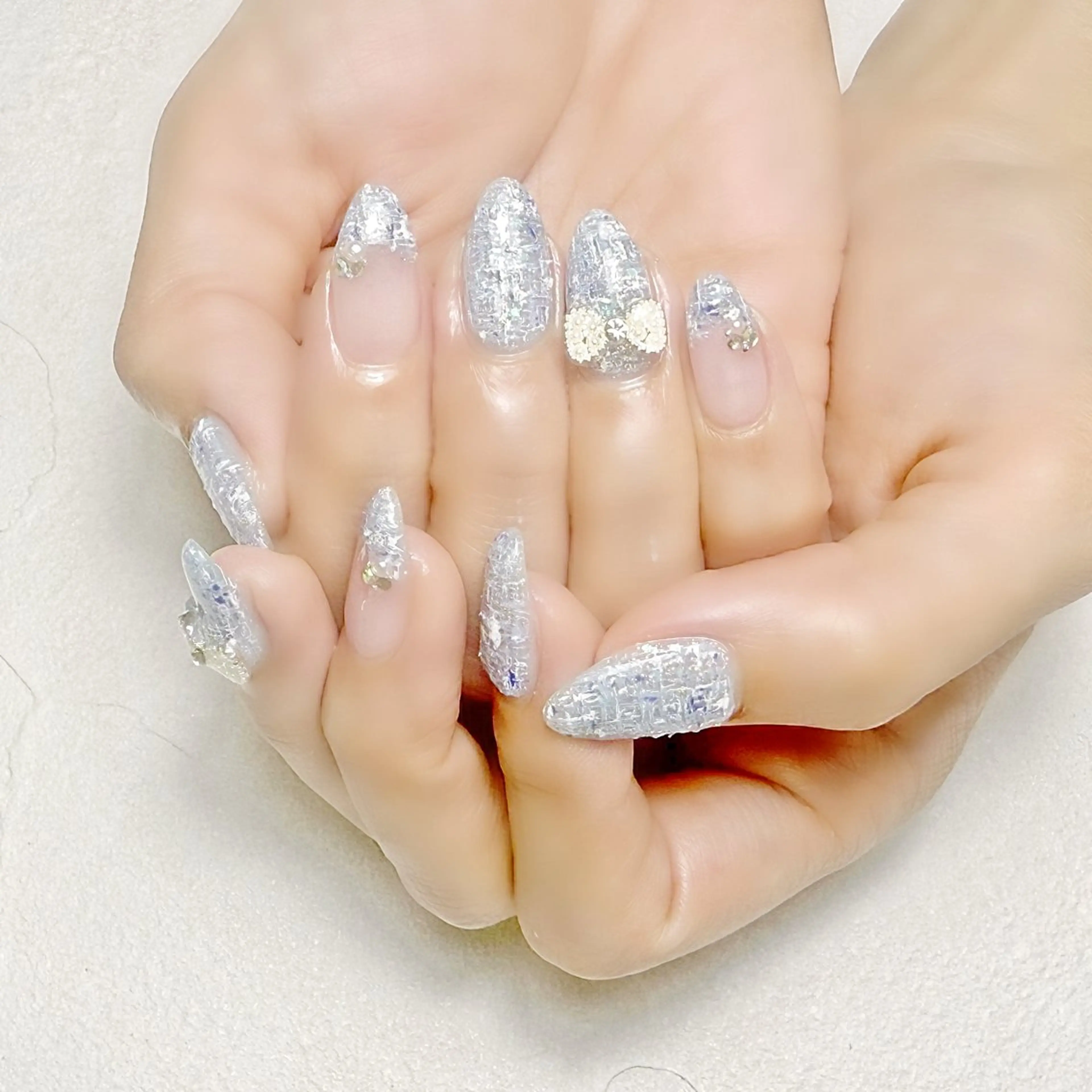 ネイル ブルー フレンチネイル ラメ(グリッター) ツイードネイル ワンホンネイル rouse nail RISATOのネイルデザイン