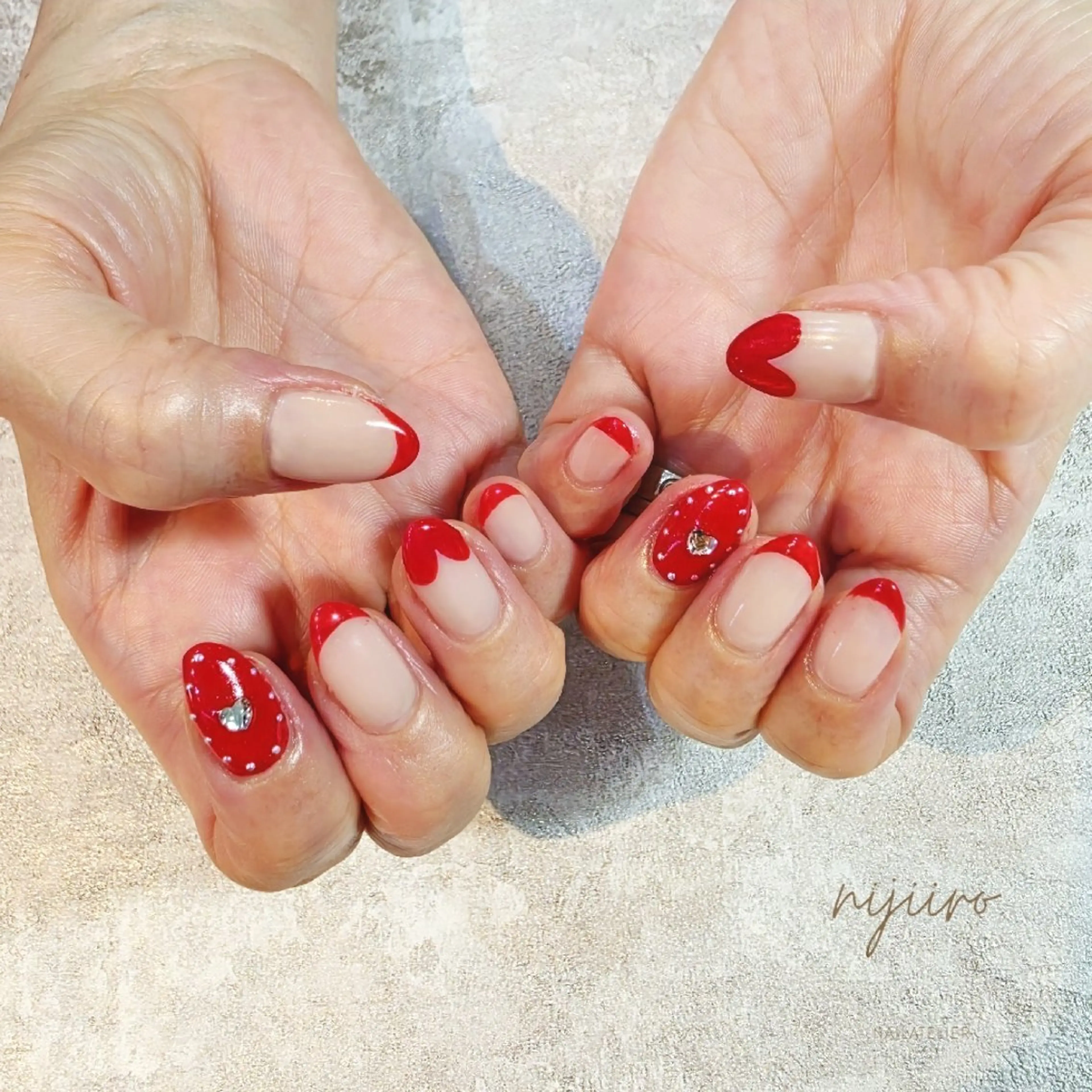 ネイル ハンドネイル nailatelier nijiiro.所属・nijiiro🌈 サトウのネイルデザイン