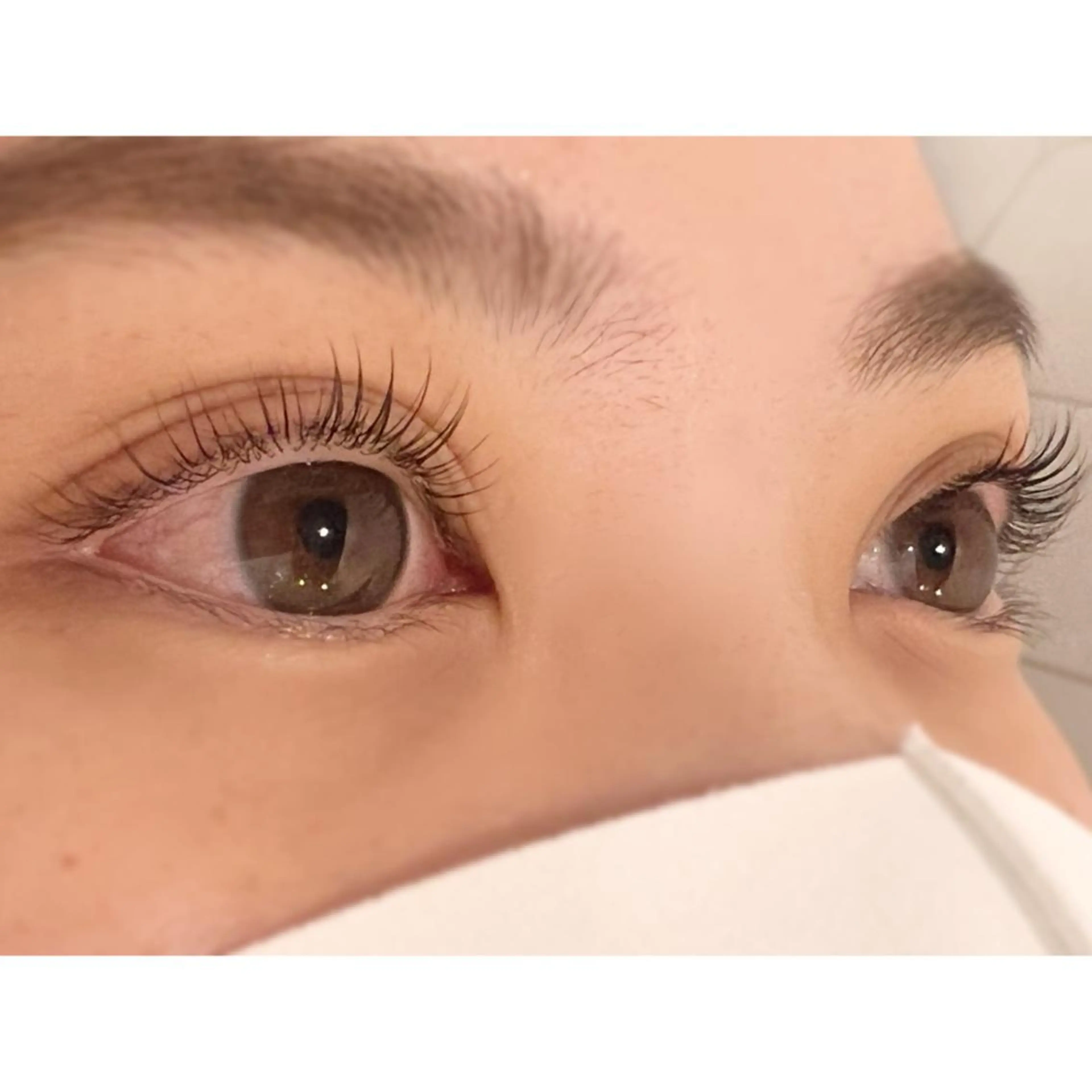 マツエク・マツパ unolash　京橋店所属・unolash (ウノラッシュ)魚下のマツエク・マツパデザイン